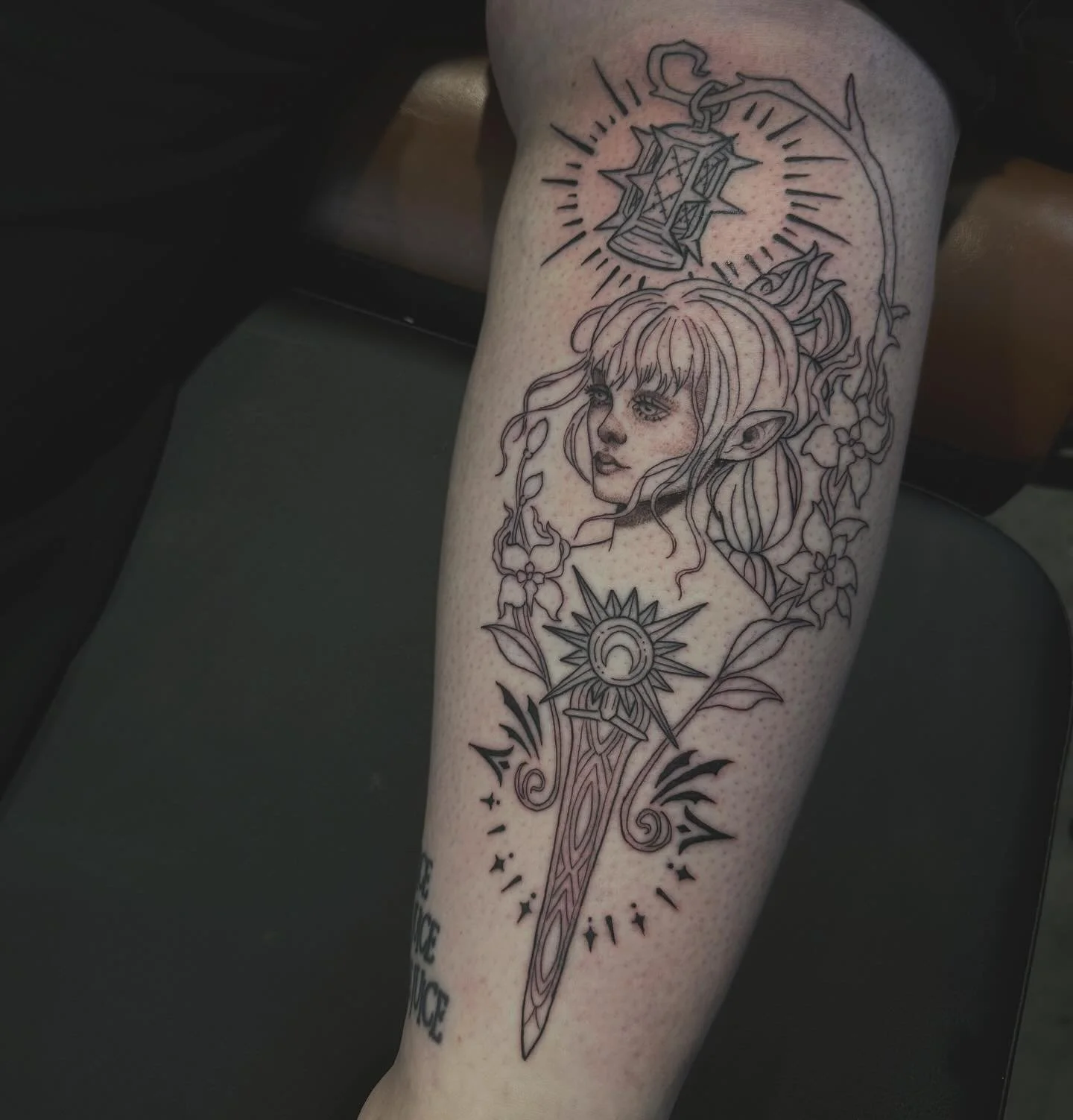 Start to this piece fantasy baldurs gate to finish next time 🌿🌟
.
.
.
#fantasytattoo #witchytattoo #baldursgate3 #rhodeislandartist #tattoo #newenglandtattoonetwork