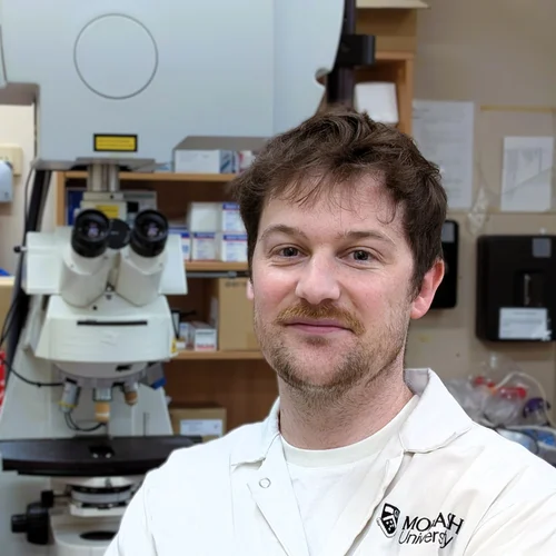 Dr Cameron Bastow