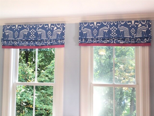 Designer: Stephanie Gardner Design LLC | Fabrication: In'Spier Workroom