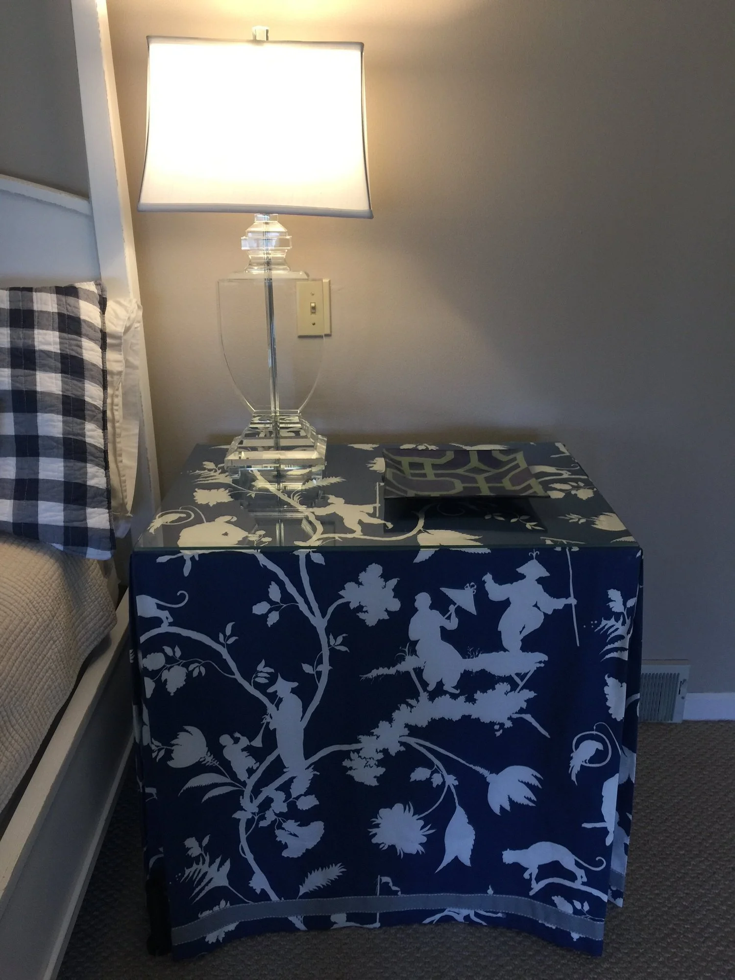 Designer: Anne Wangman | Fabrication: In'Spier Workroom