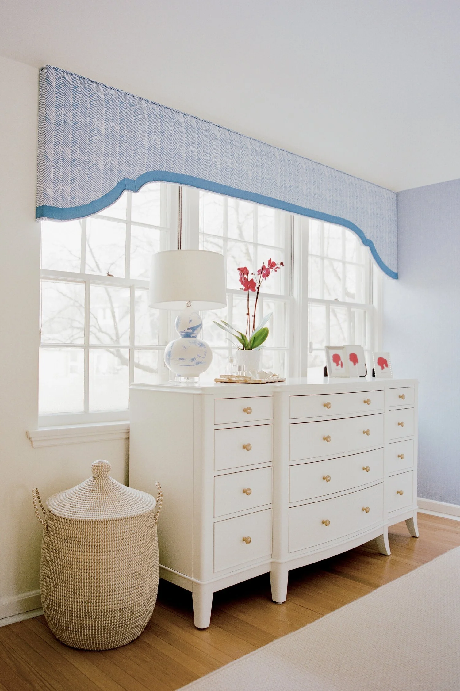 Designer: Summit Drive Design | Fabrication: In'Spier Workroom