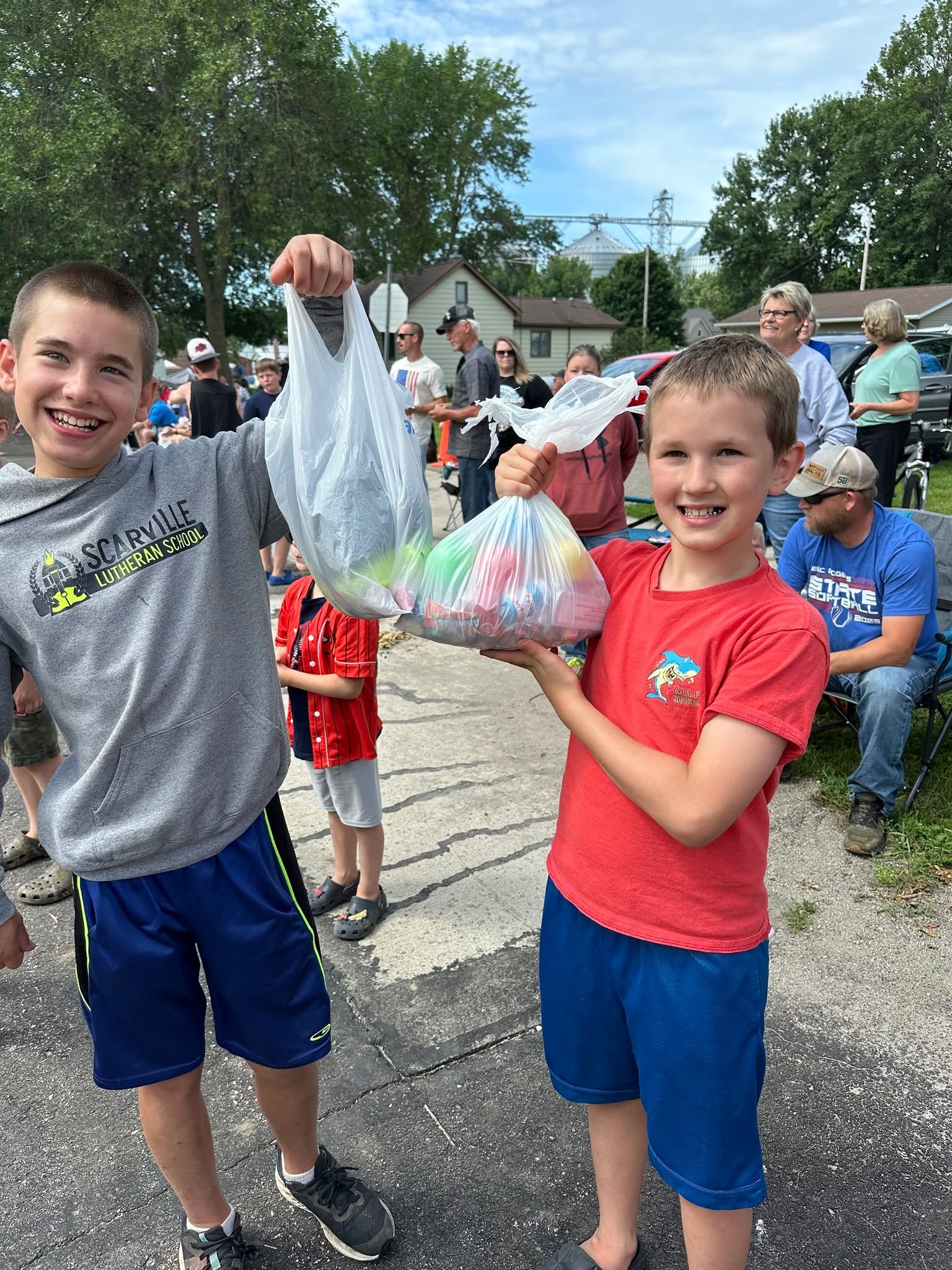 Who's coming? 🍕 Pizza in the Park is a GO! 

Join us the morning of July 5 to help clean up Main Street&mdash;and then grab a slice with neighbors.

Many hands make light work (and even better pizza).