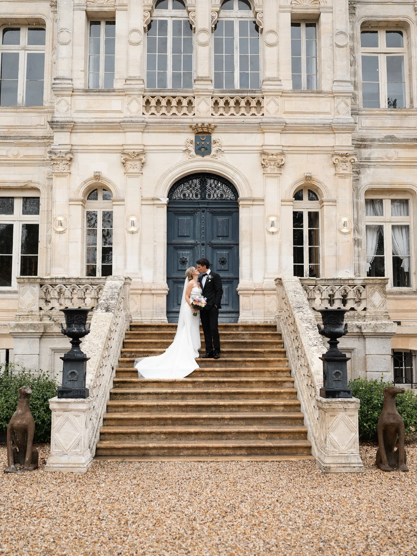 A peek at the joyful and romantic celebration for S&amp;J at Ch&acirc;teau de la Valouze ✨
 Bright pastels, French charm, and a day so full of feeling no one really knew whether it was rain or happy tears that made everyone&rsquo;s faces glisten.

Ve