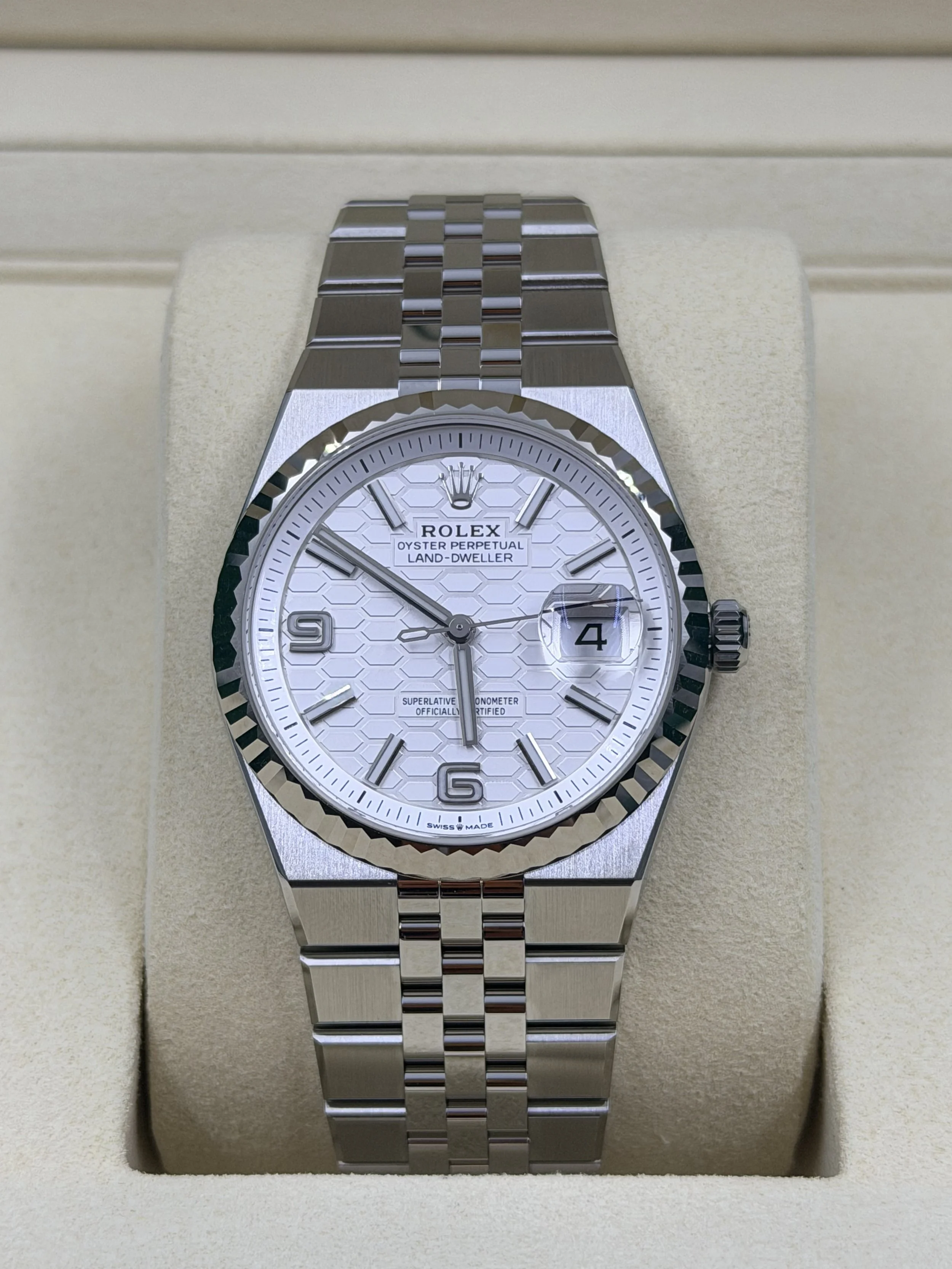 Rolex Land-Dweller 36 Honeycomb-motif dial/ Ref 127234