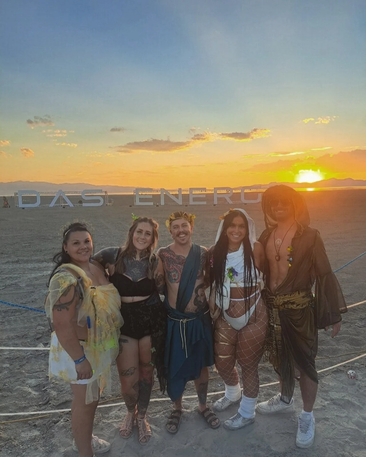 Family that raves together, stays together ❤️ 

DAS Energi 2024 delivered 📬 Blessed to spend time with such special hoomans.