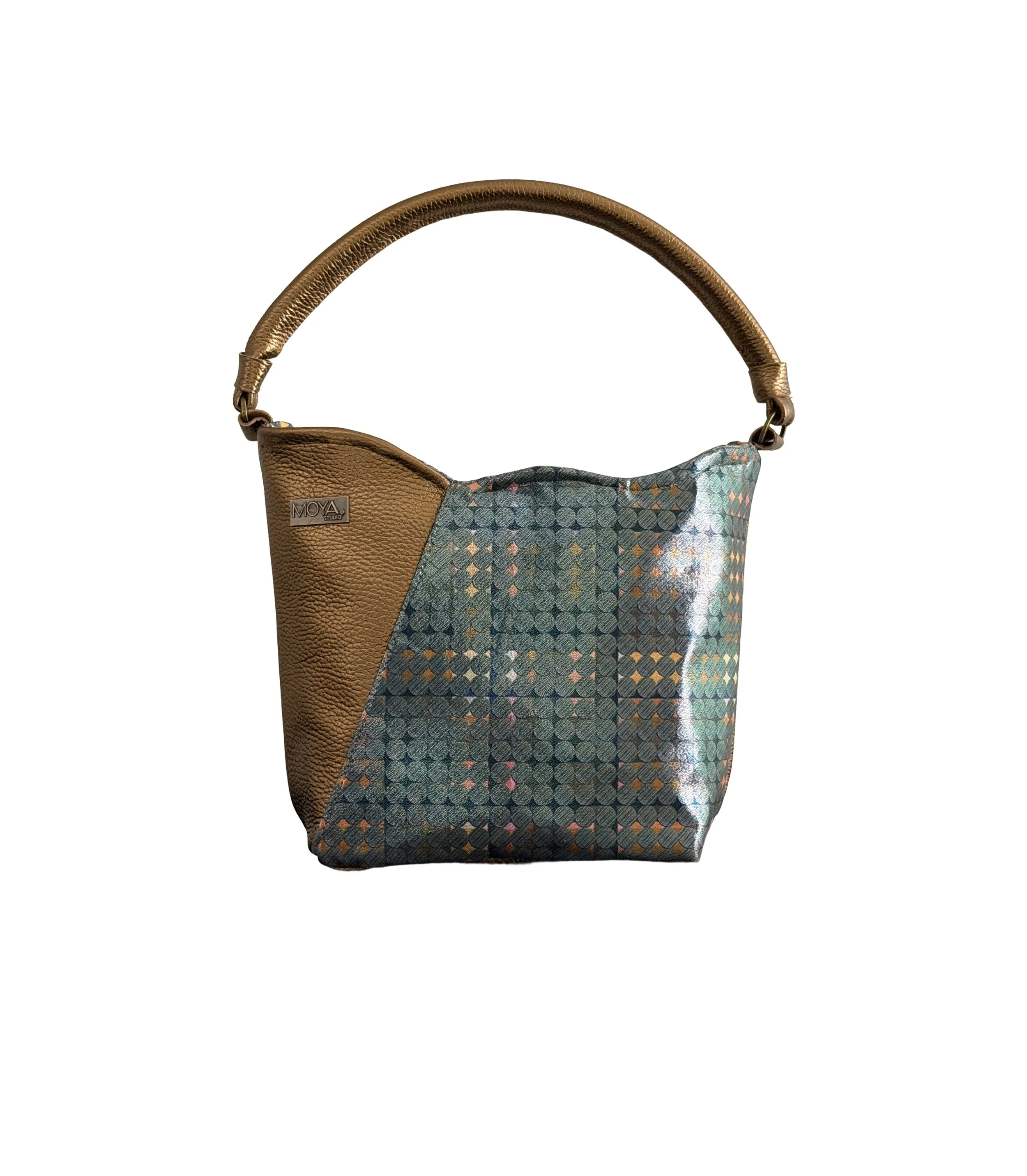 Signature Bag Illumidot website pic.jpg
