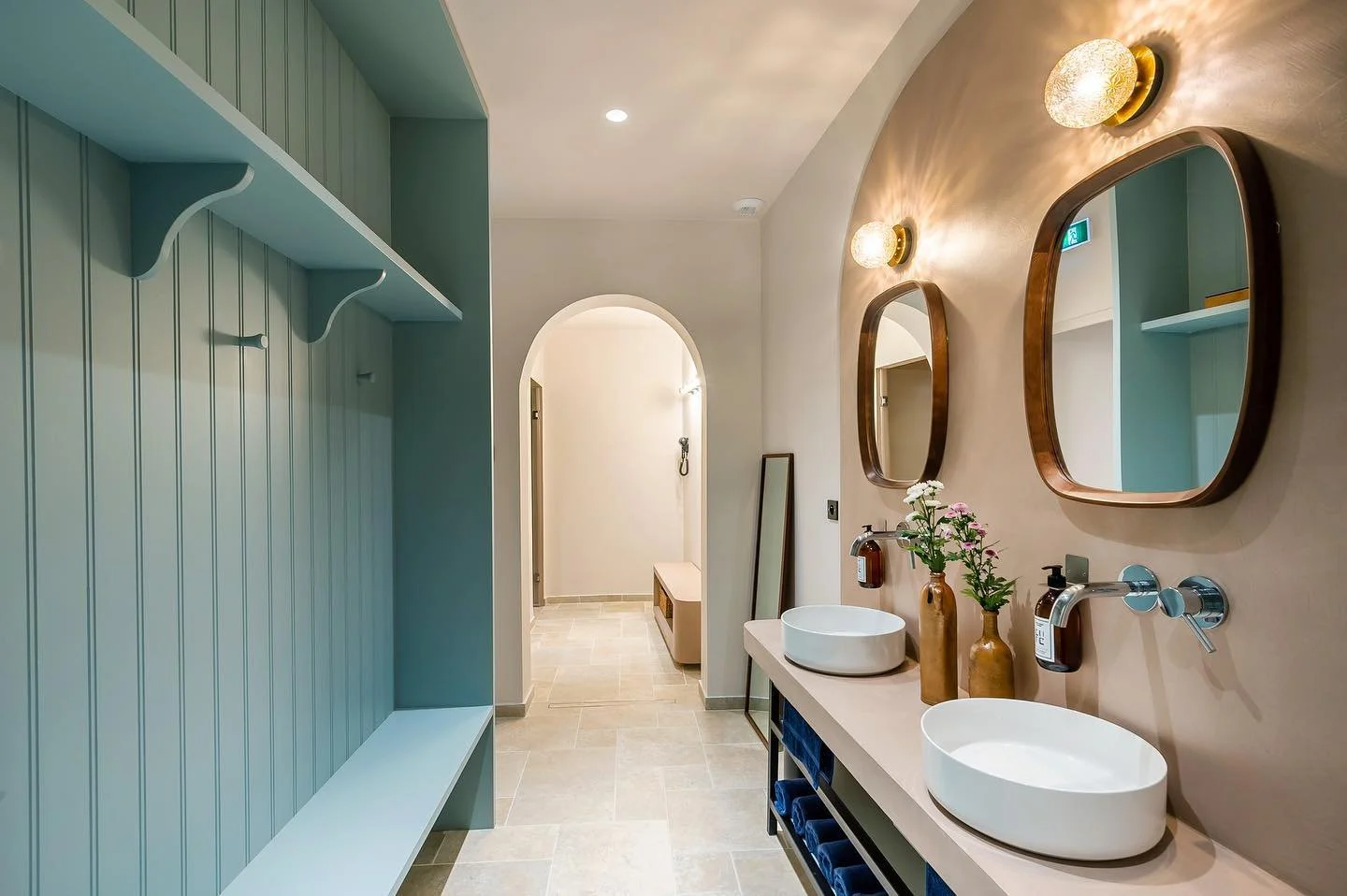 DUNE YOGA .

R&eacute;novation 

#surmesure #instadesign #decor #home #design #renovation #travaux #decorationinterieur #color #lighting #biarritz #architecte #inspiration #entreprisegenerale #generalcontractor #homerenovation
