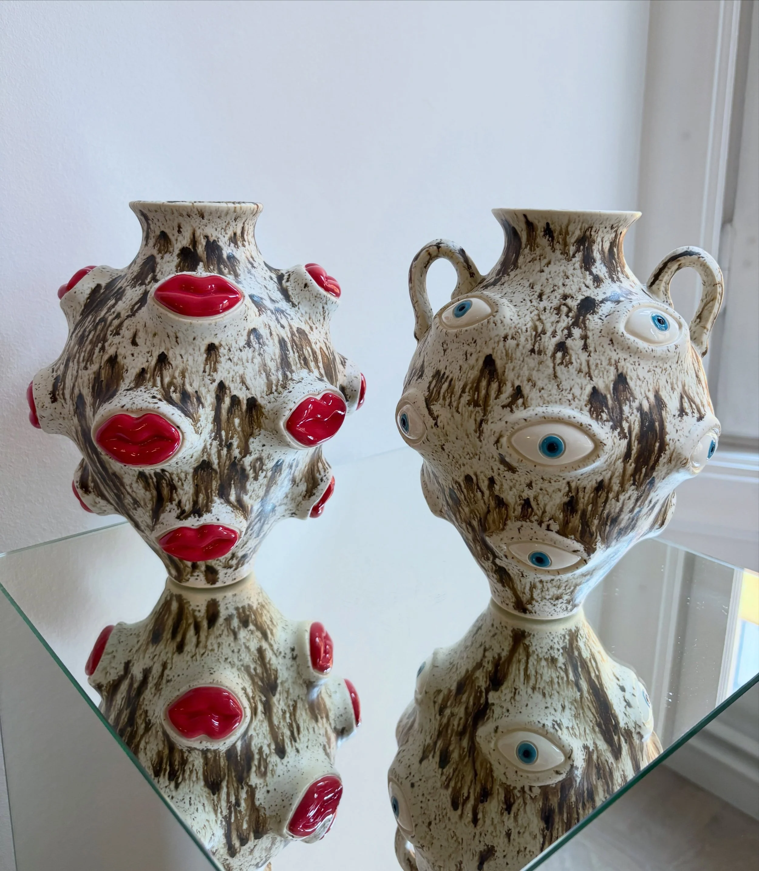 The eyes are watching.
The mouths are talking.
Apparently you needed more of them.

👀👄 New vase restock at Moderna Mus&eacute;et Butiken @modernamuseet_butiken