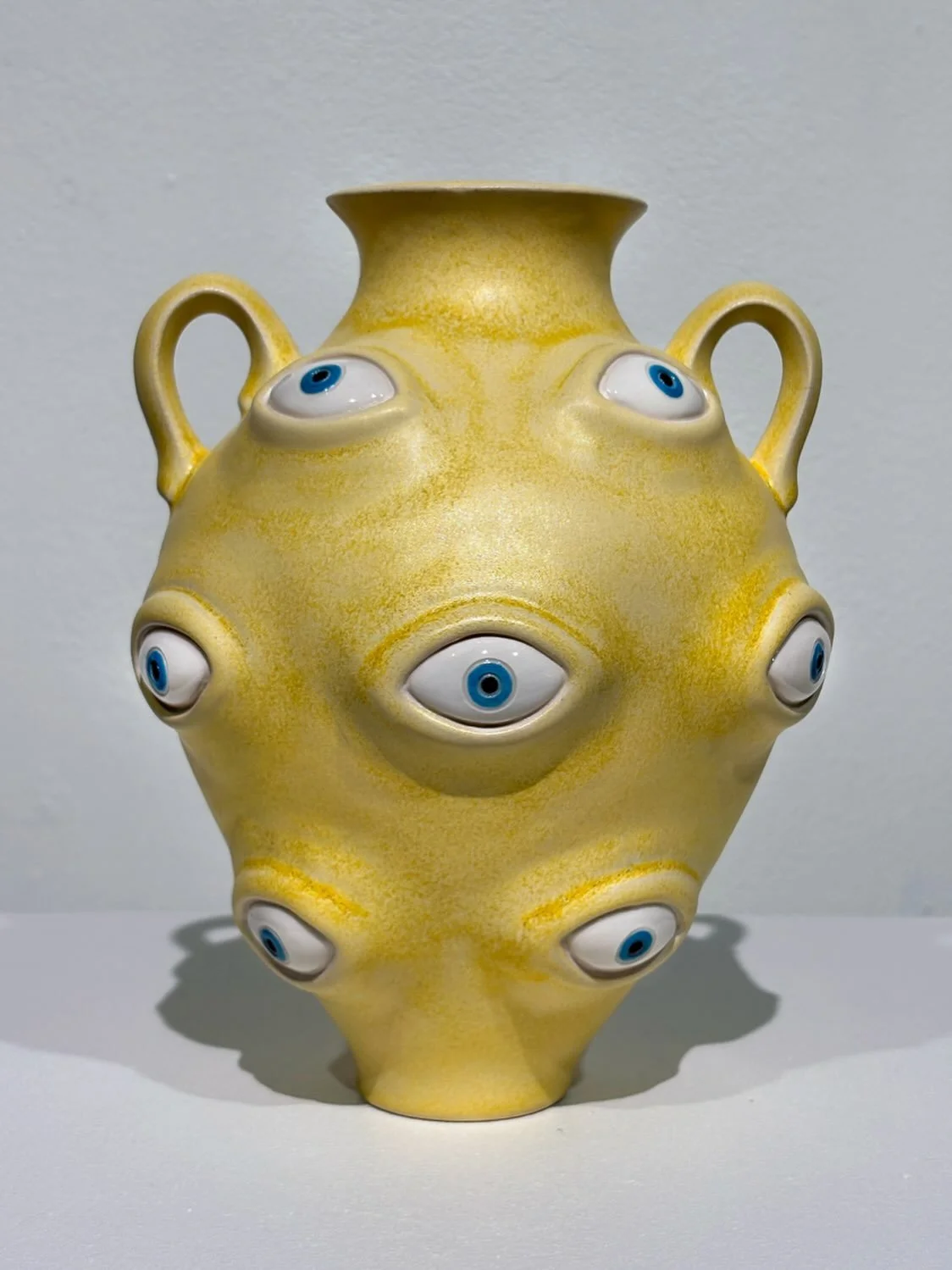 Looking for a good home. Literally. 👀

My eye and lip vases are available in a limited edition at the Moderna Museet shop on Skeppsholmen, Stockholm.