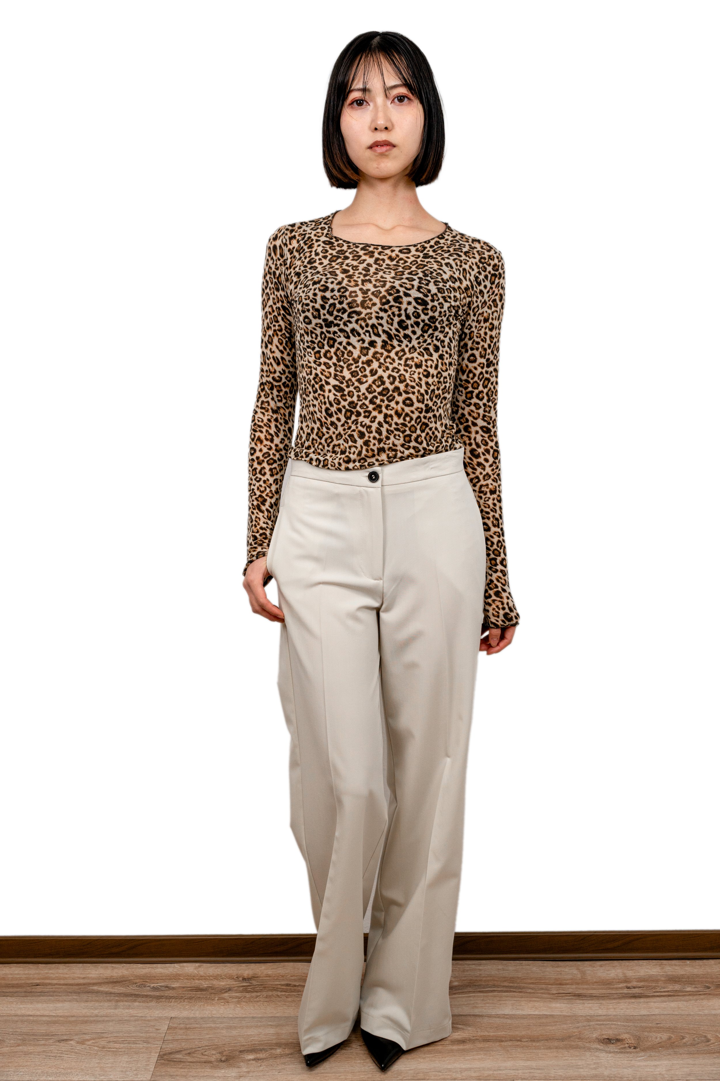 WHITE TROUSERS