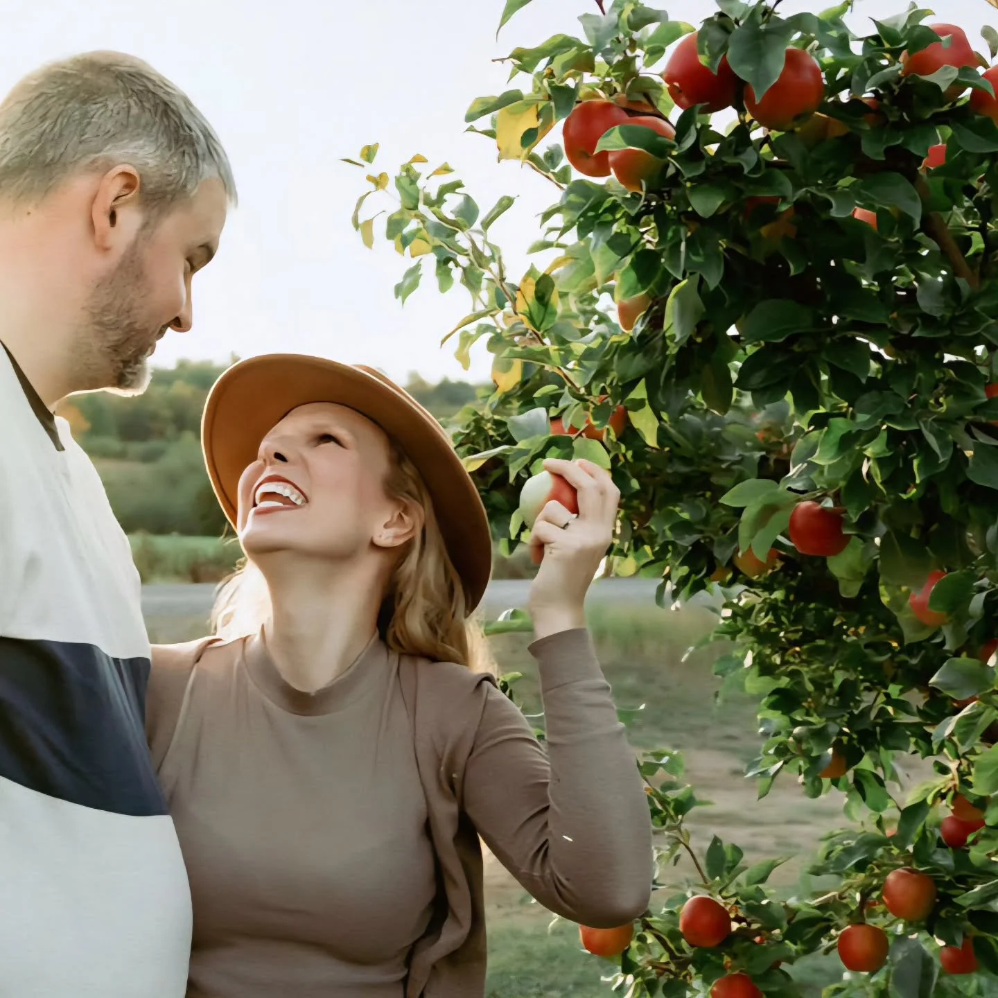 🍂 Happy Fall Equinox! 🍂
As the light and dark balance today, we’re reminded of the beauty in seasons of change—and the joy in slowing down to notice it. Whether you’re wandering an orchard or pausing at home, we hope this season