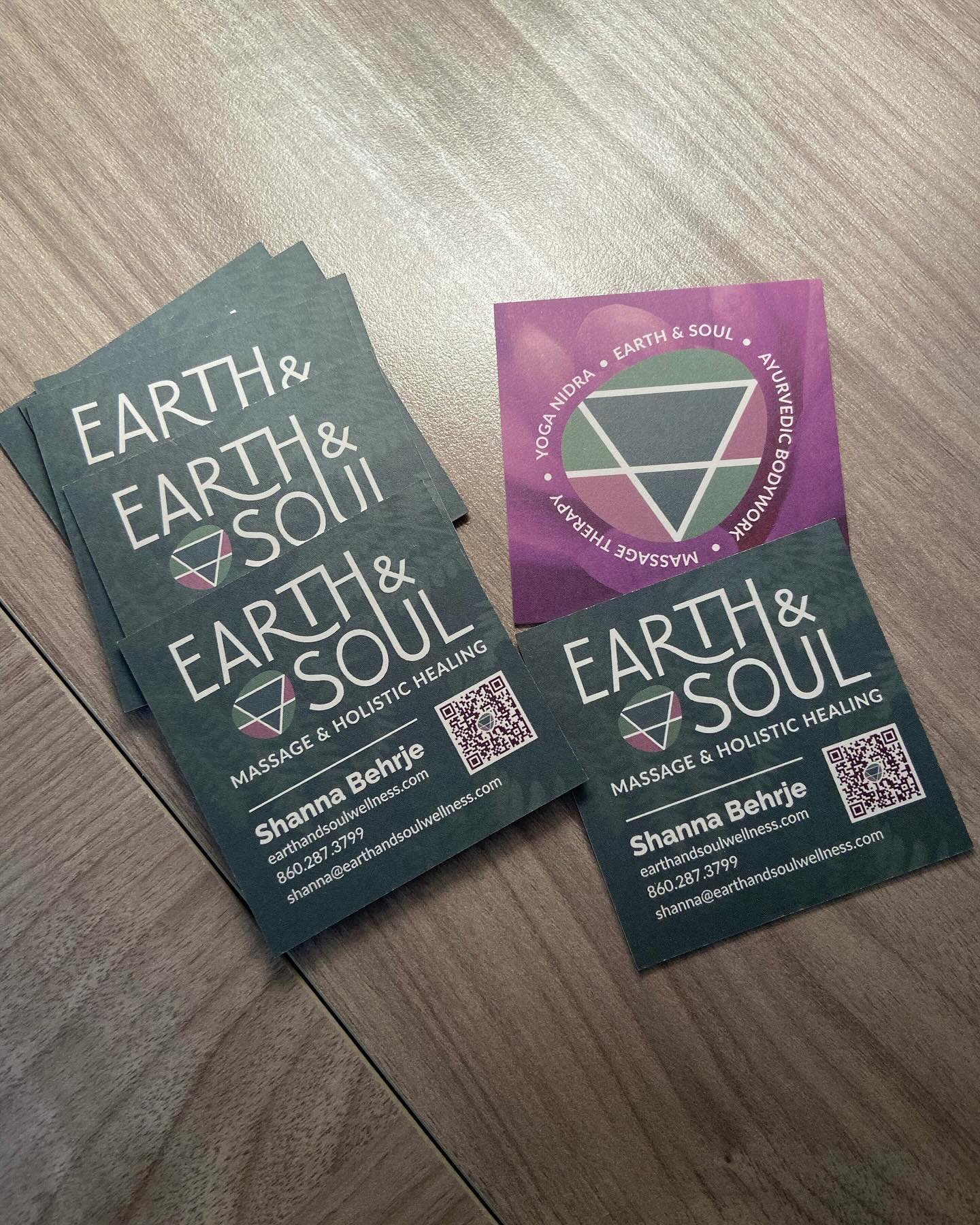 Loving my new logo and business cards designed by @shdmarketing 💜💚
