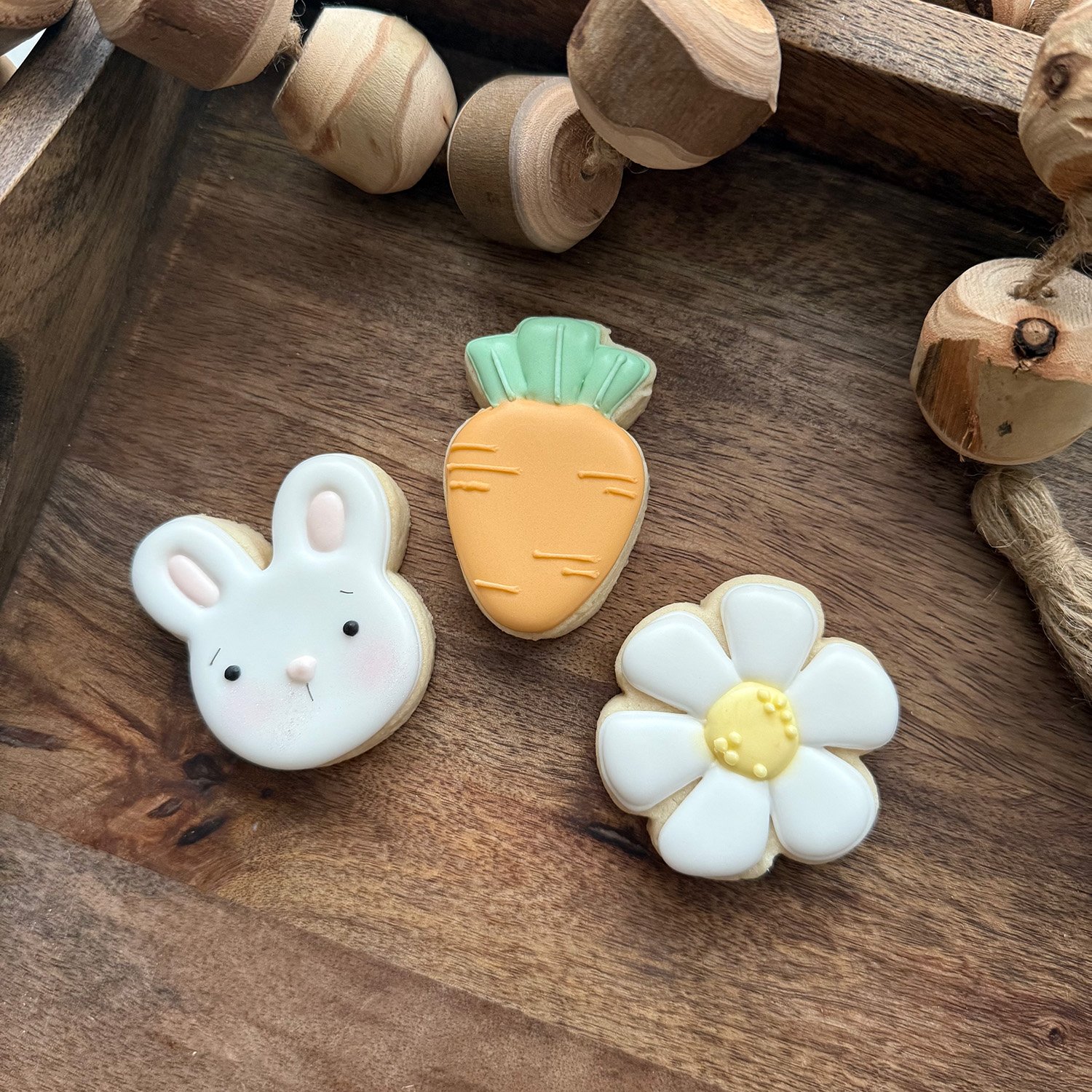 2026_Easter_Bunny Minis.jpg