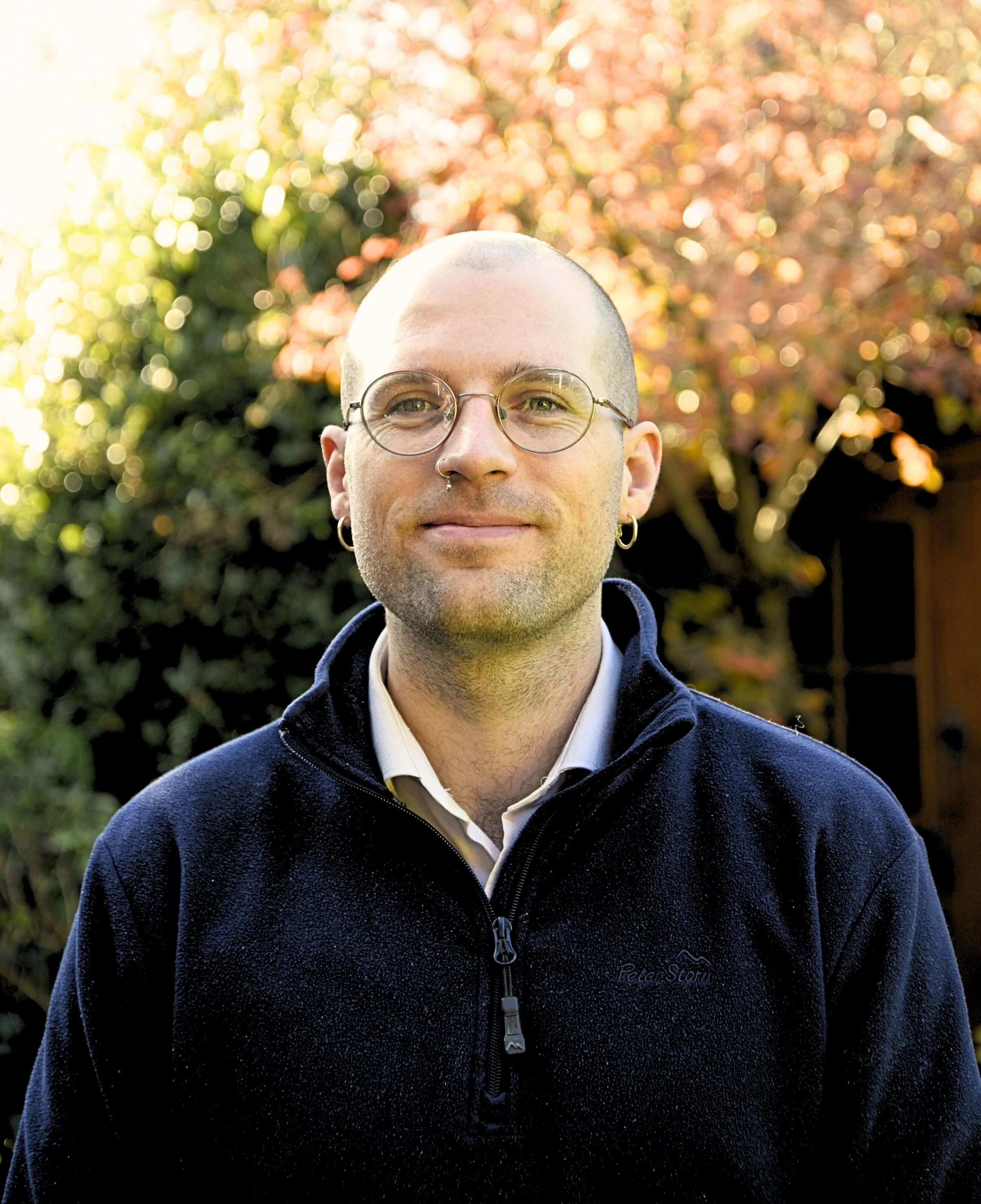Oliver Richard's professional headshot - integrative psychotherapist at The Brixton Practice in London