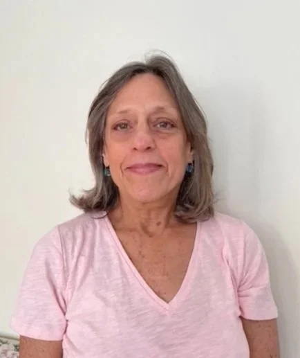 Professional headshot of Shelley Silas - a trainee Gestalt therapist, offering low-cost therapy at The Brixton Practice.