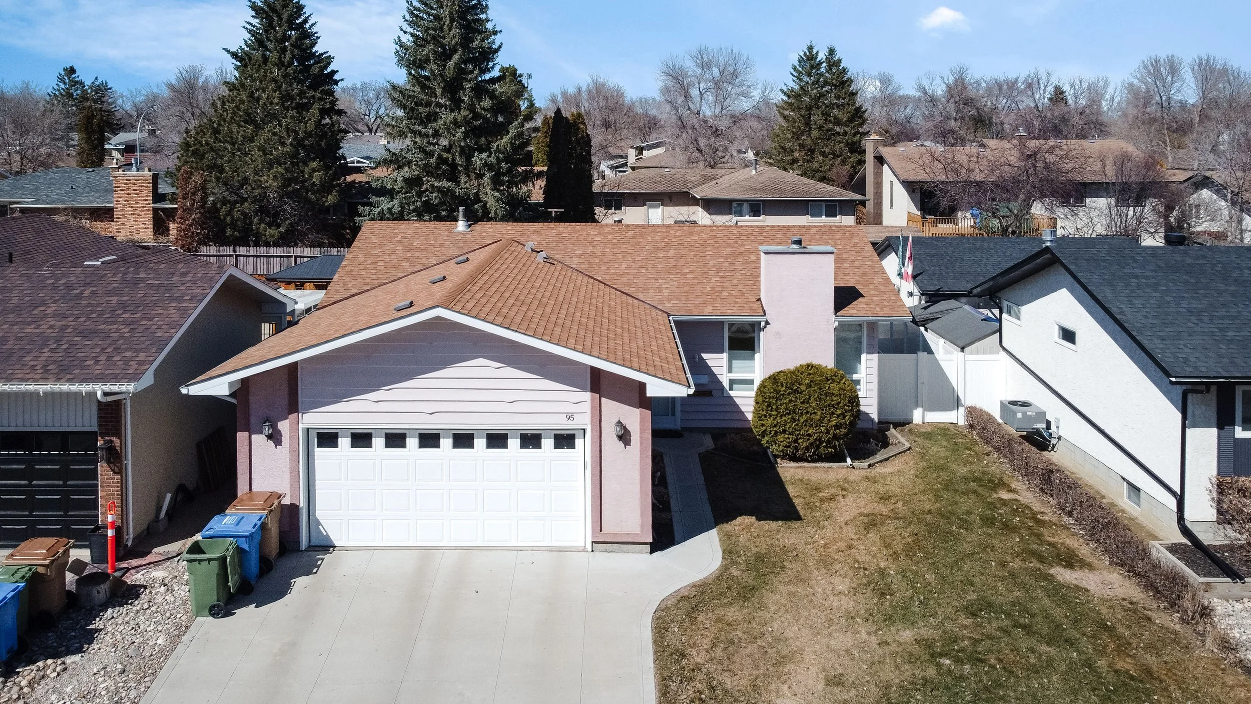dji_fly_20260421_150158_513_1776805431604_photo_optimized_1.jpg