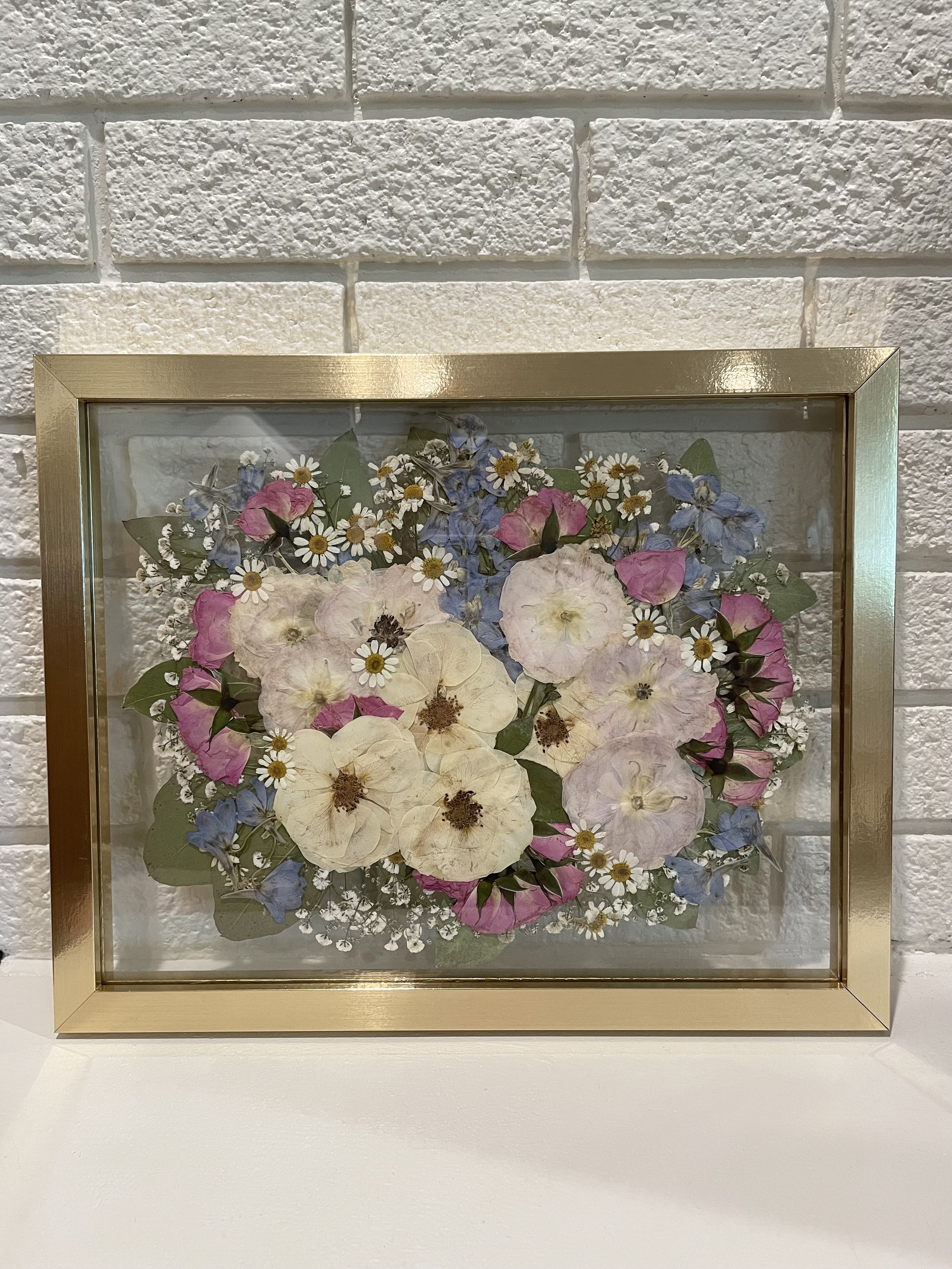 11%22x14%22 Pressed Frame - Gold (2).jpeg