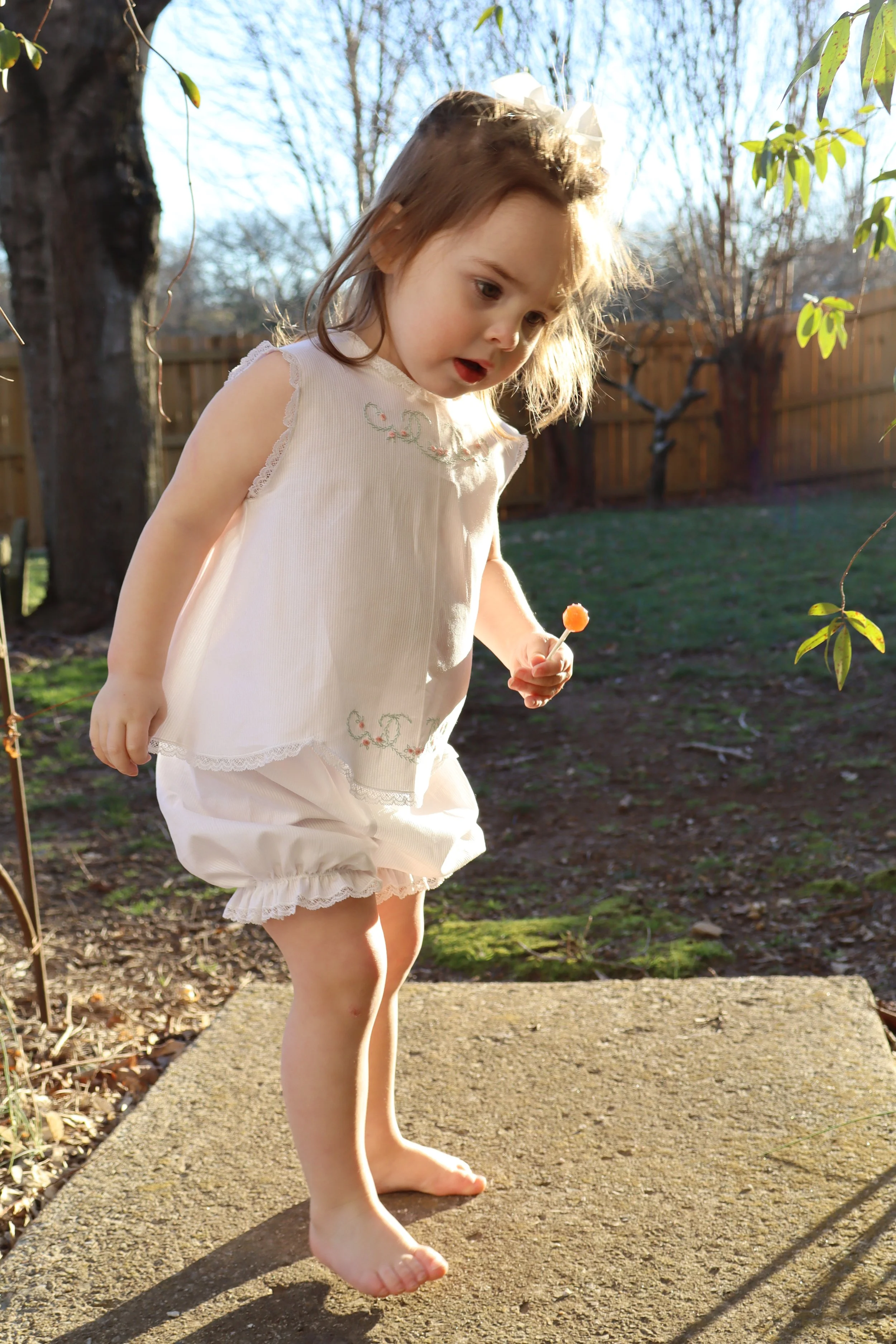 Scalloped Bloomer Set with Hand Embroidery