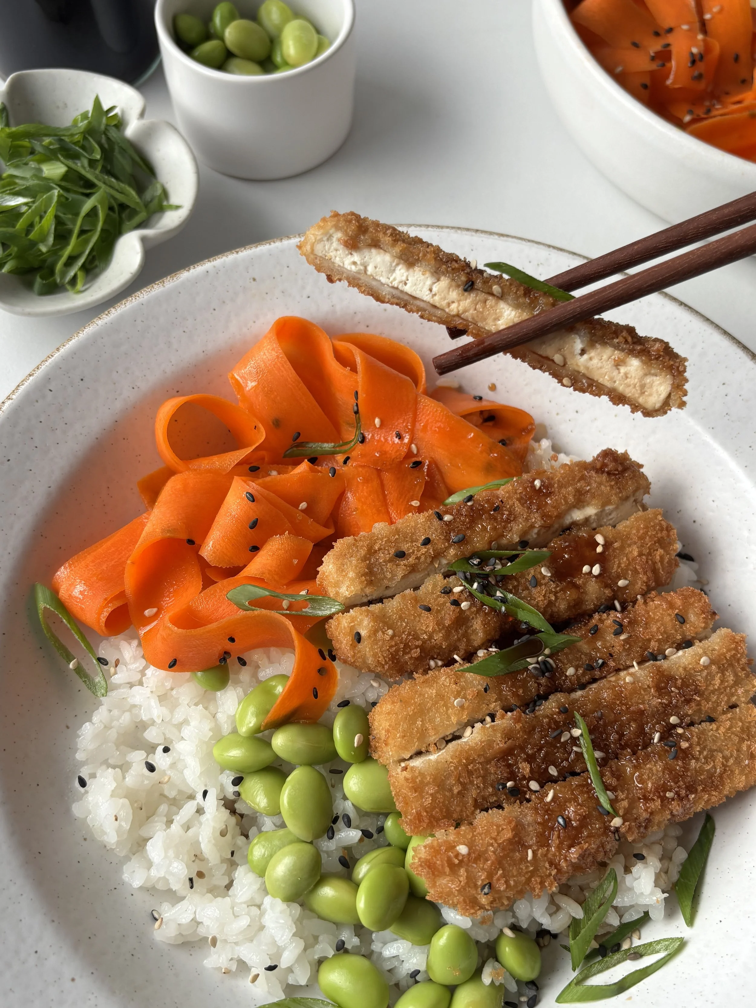 Tofu katsu et sauce à l’anguille