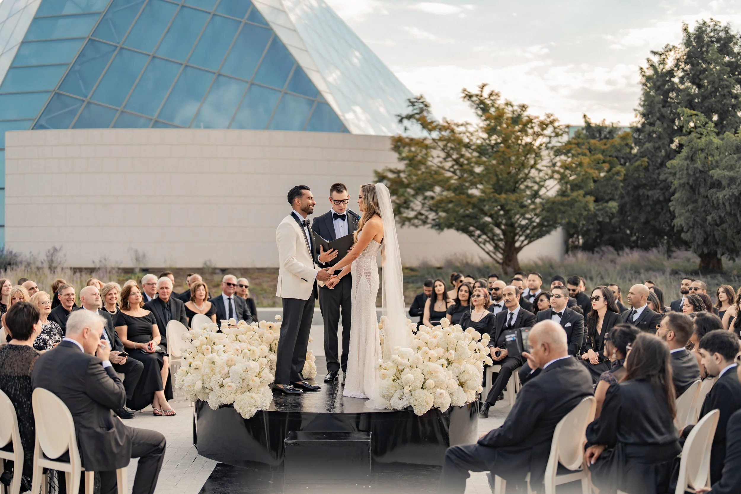 A Modern Pavilion Wedding at the Aga Khan Museum