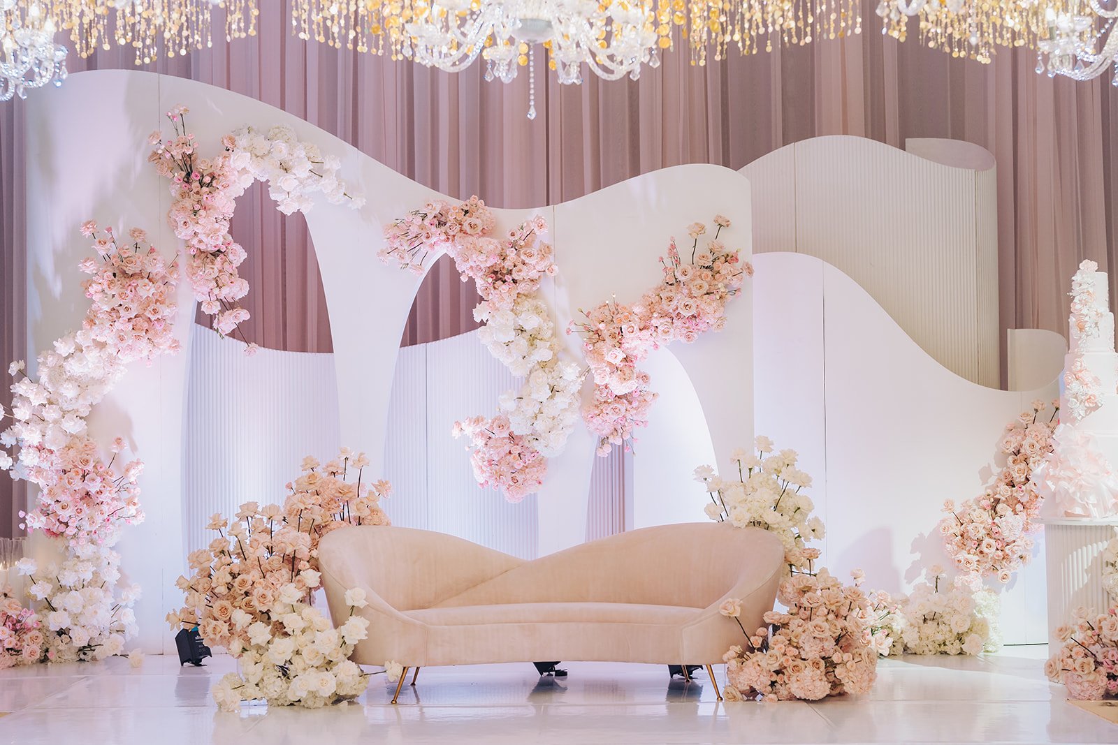 Luxury Wedding Backdrops for Rent in Toronto