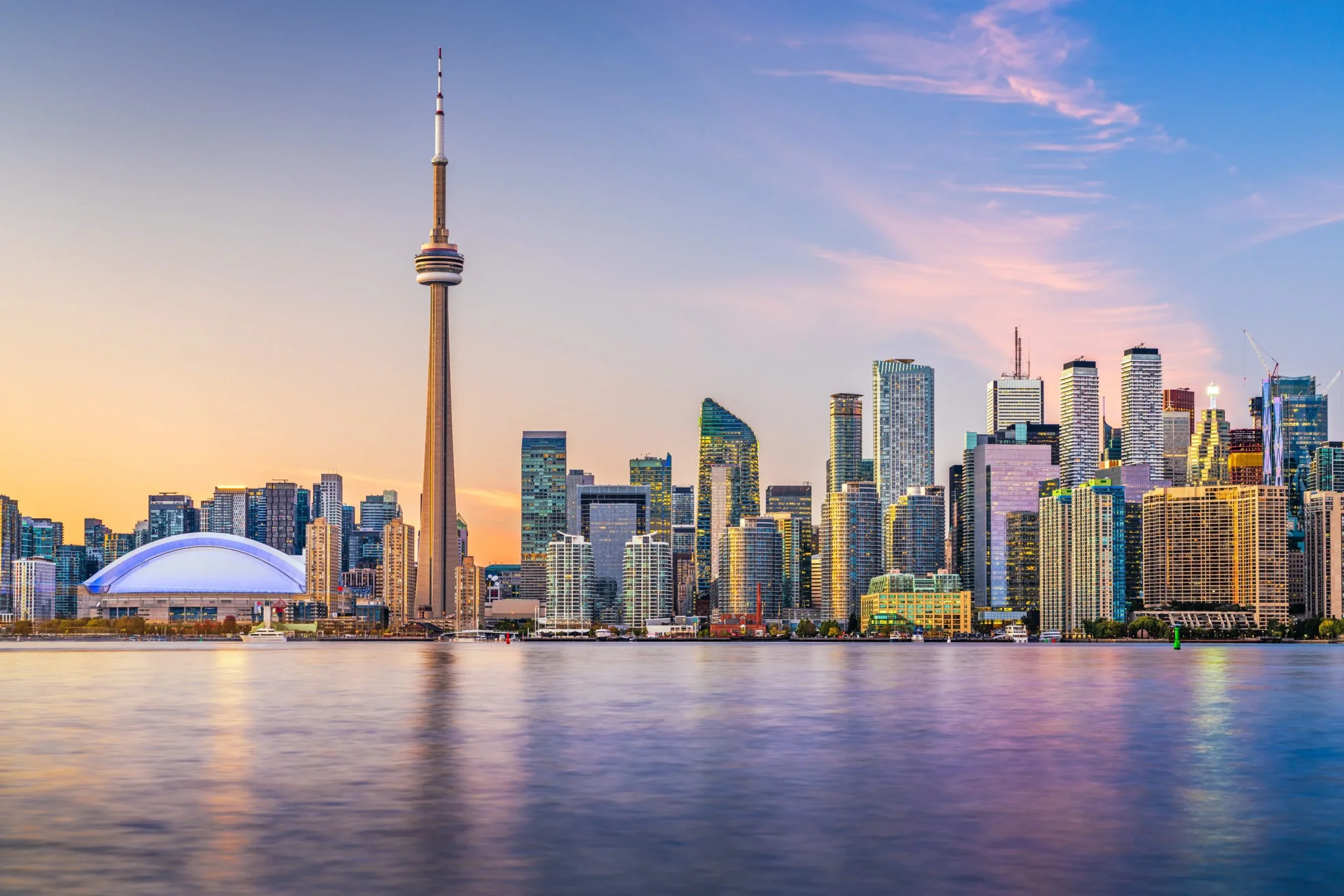 WHY US COUPLES ARE CHOOSING TORONTO, CANADA FOR THEIR WEDDING
