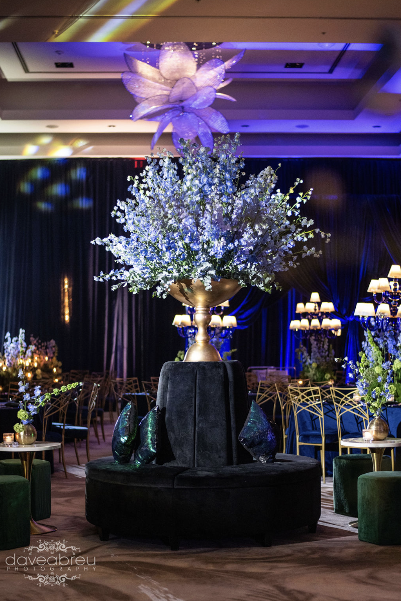 Oversized Wedding Vases for Rent in Toronto