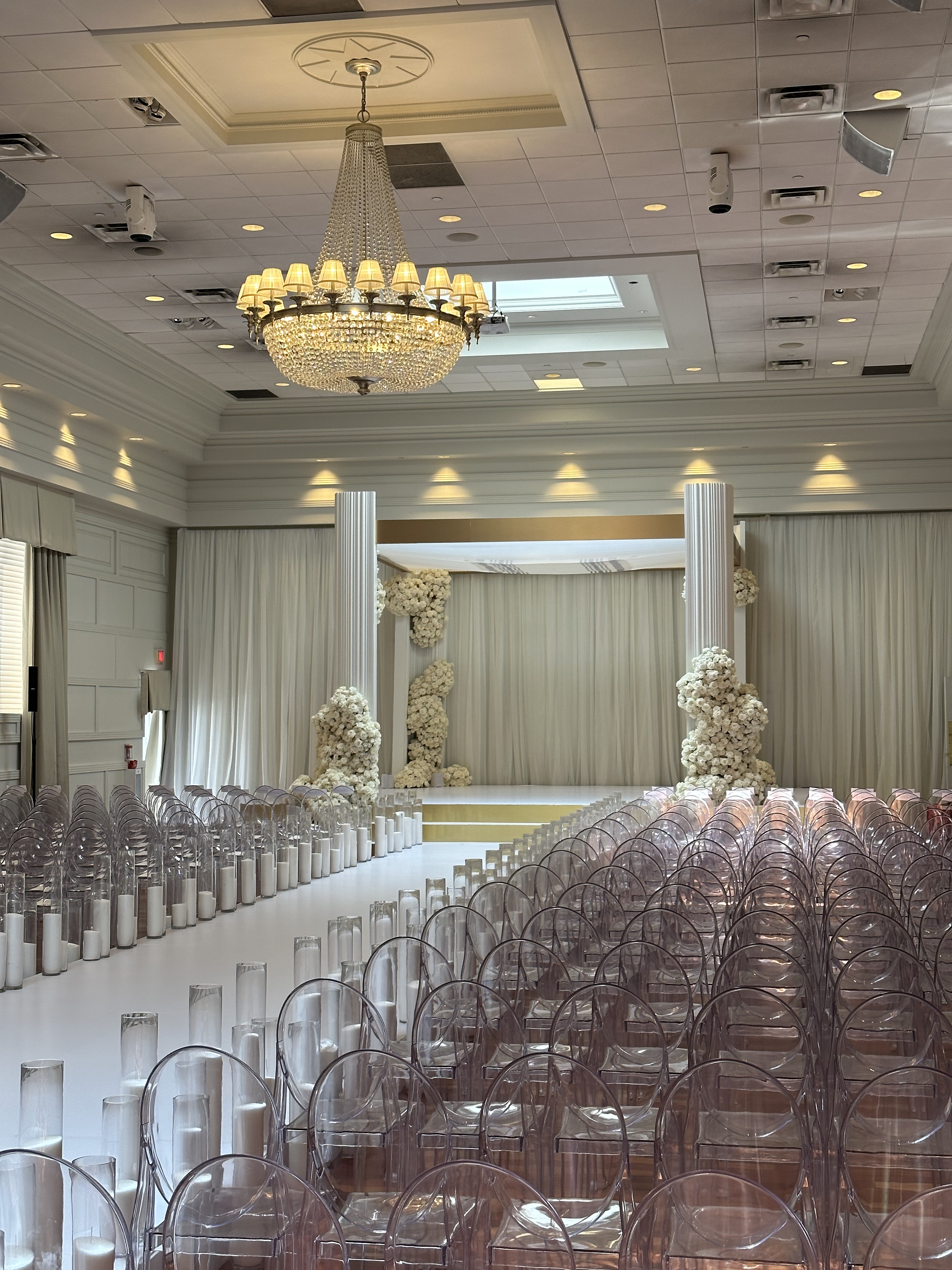 Luxury Chuppah Rental Toronto