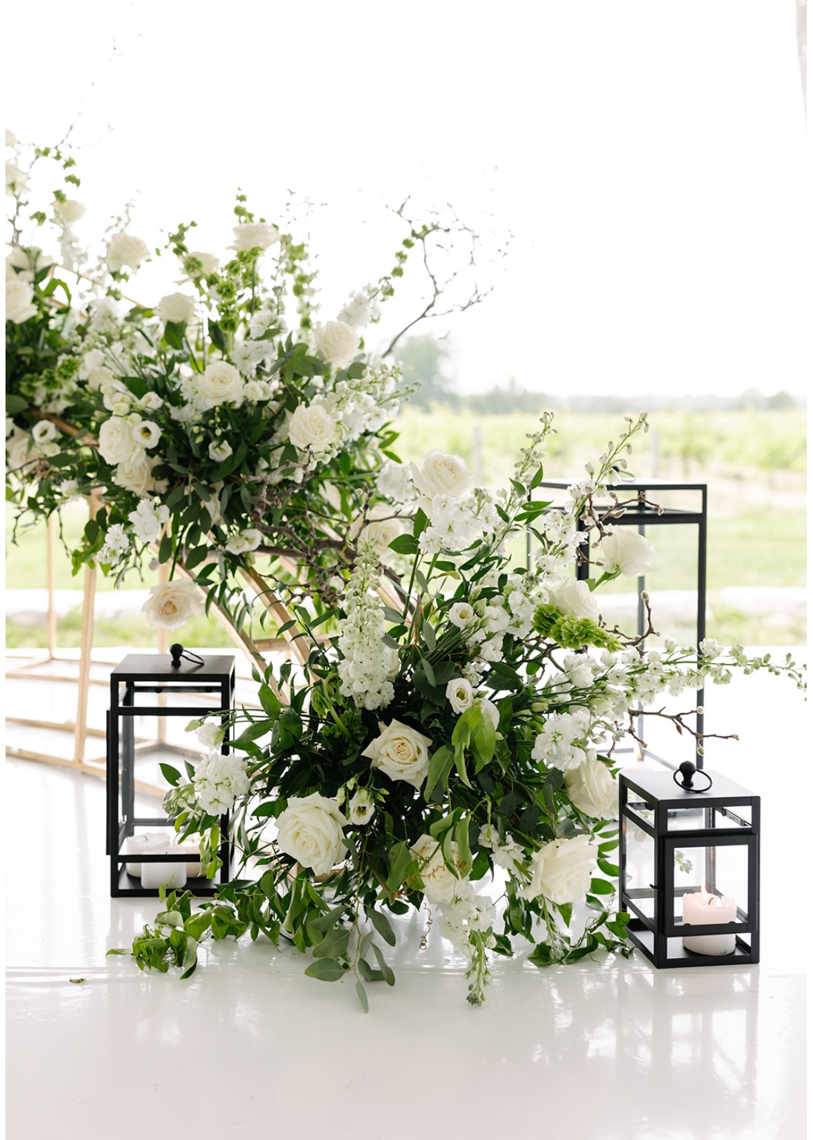 Lantern Rental Toronto: Elegant Candle Lighting for Wedding Decor