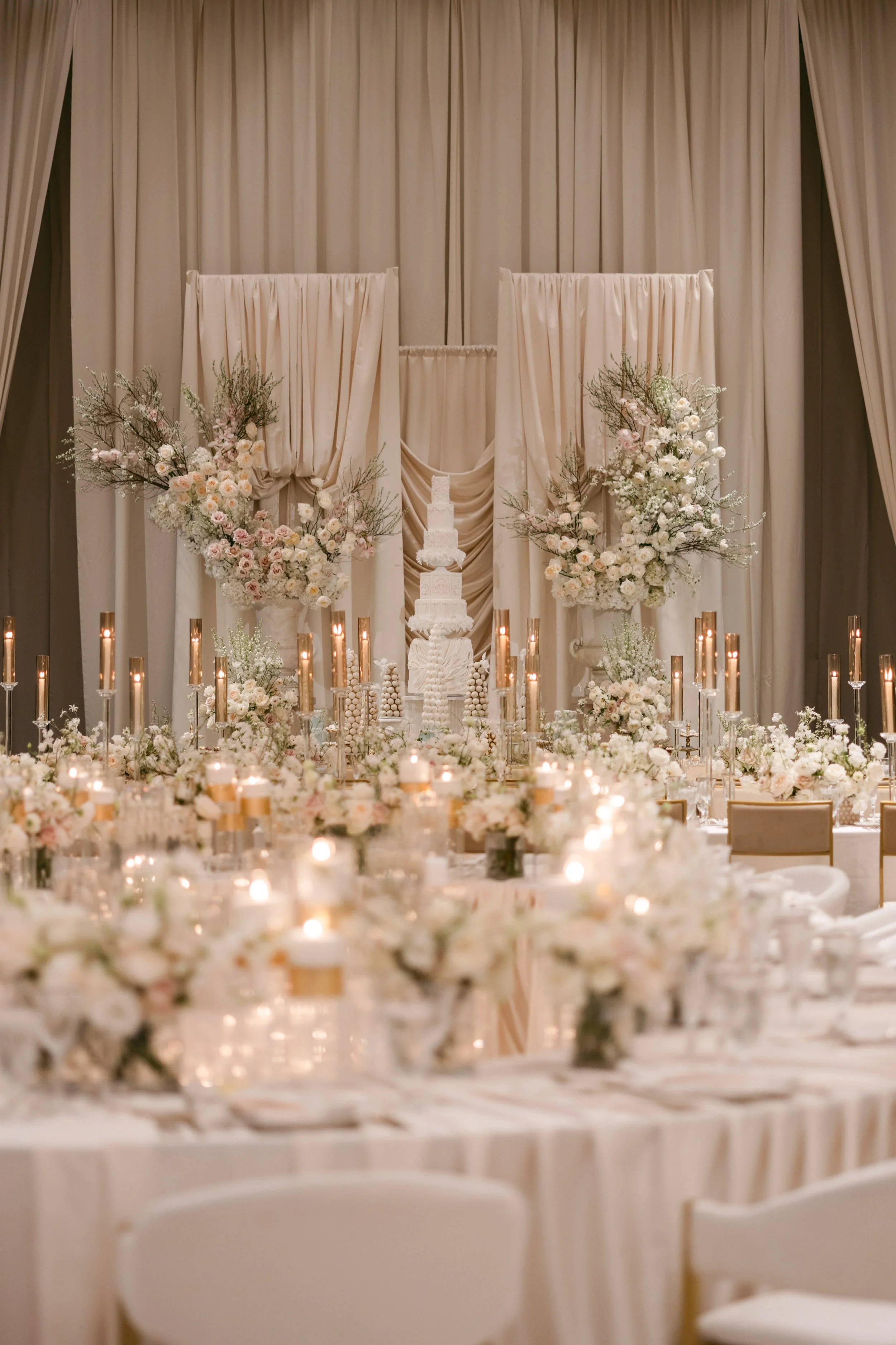 Sculptural luxury wedding floral installation in Toronto by Ethereal Creators, an award-winning wedding florist.