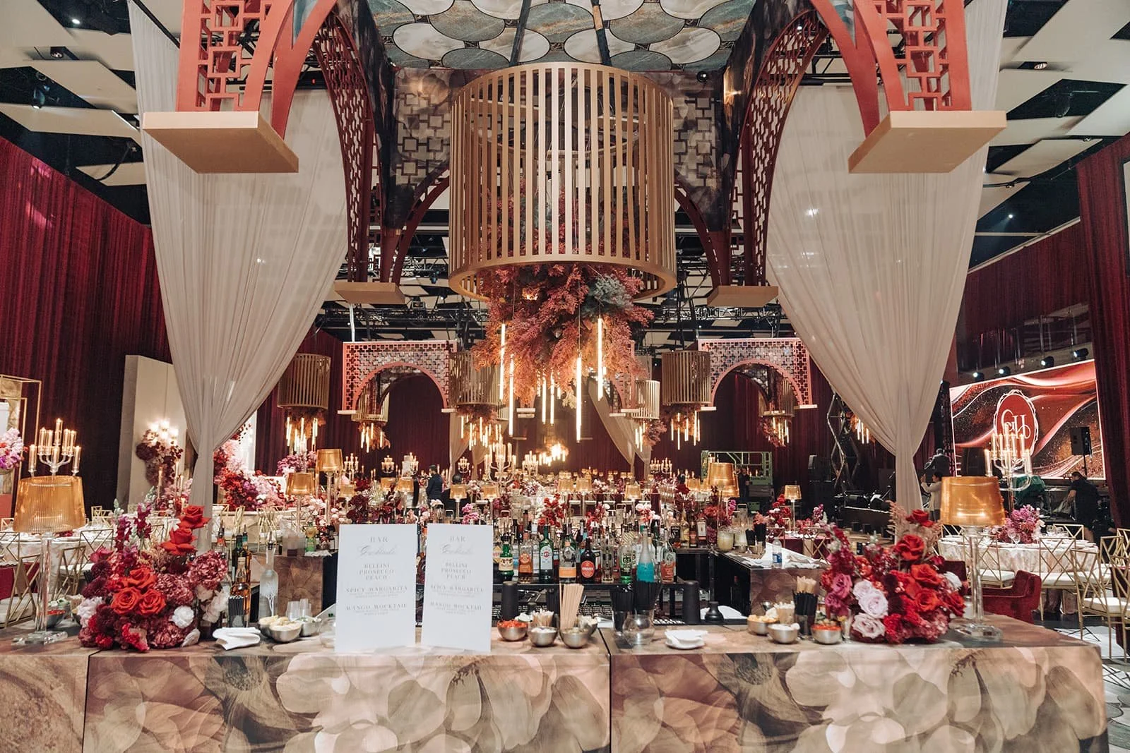 Ceiling treatment - Universal Event space