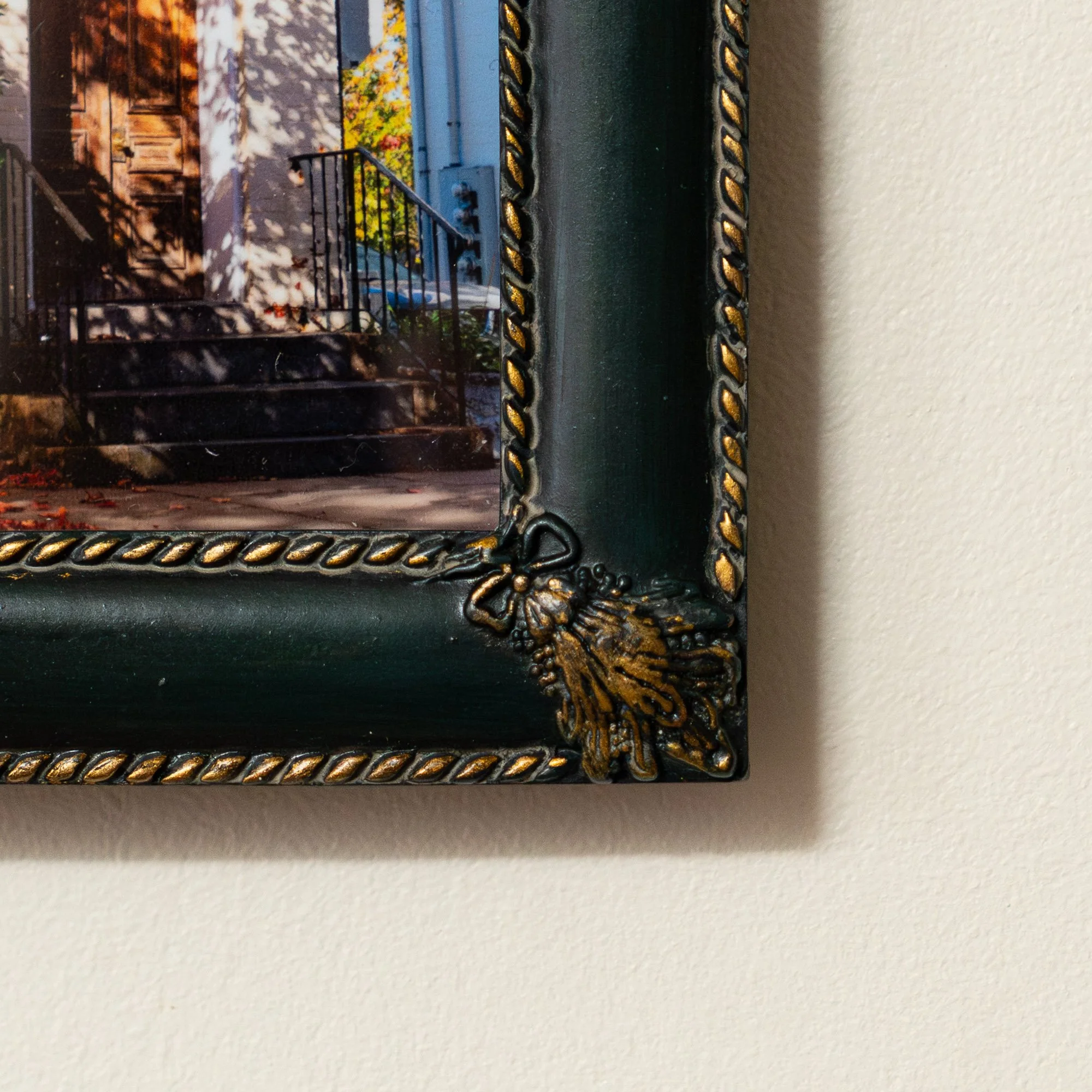 framed-detail-1.JPG