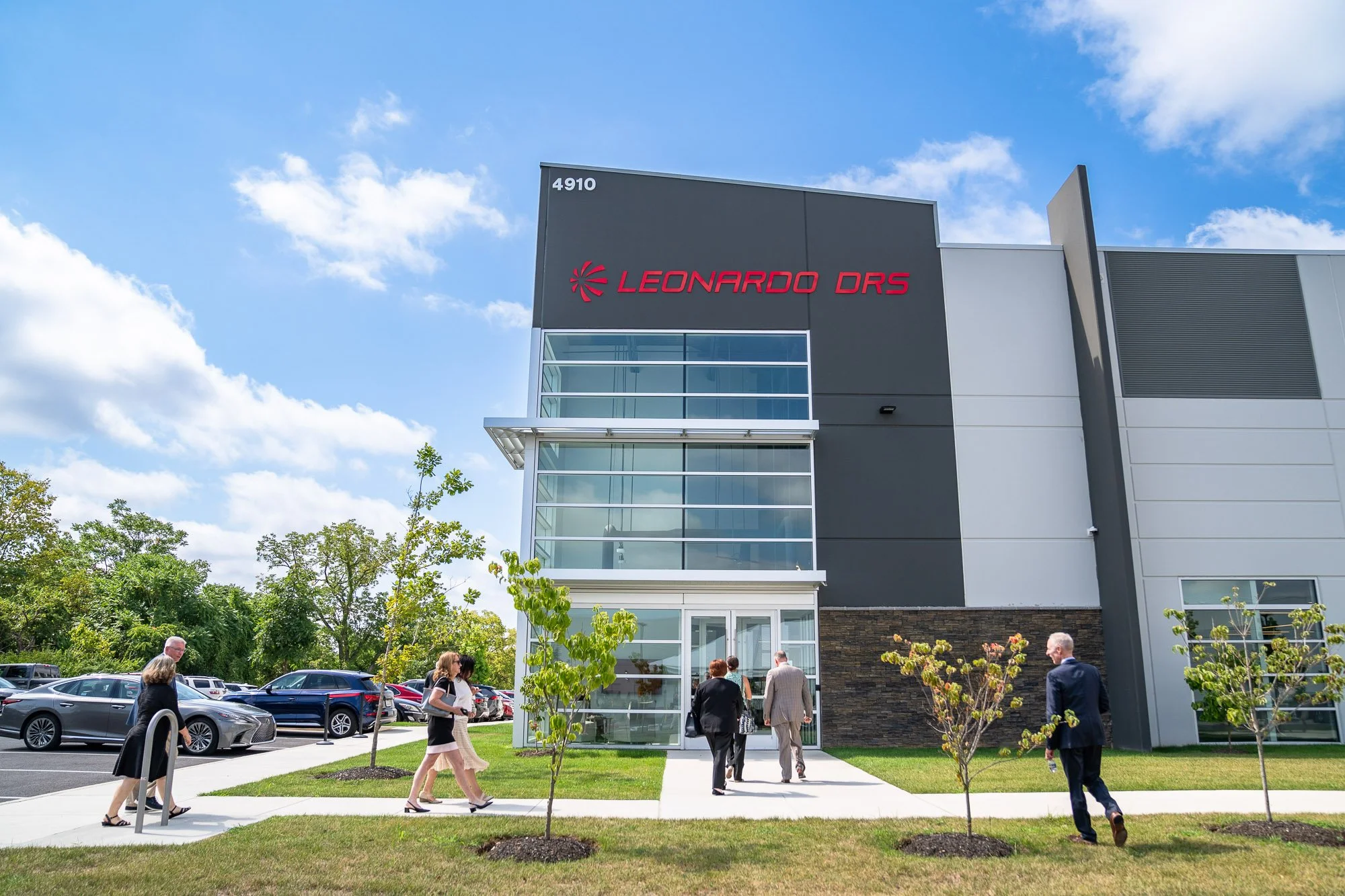 leonardo-drs-frederick-md-facility-ribbon-cutting-building-exterior-crvnka-photography.JPG