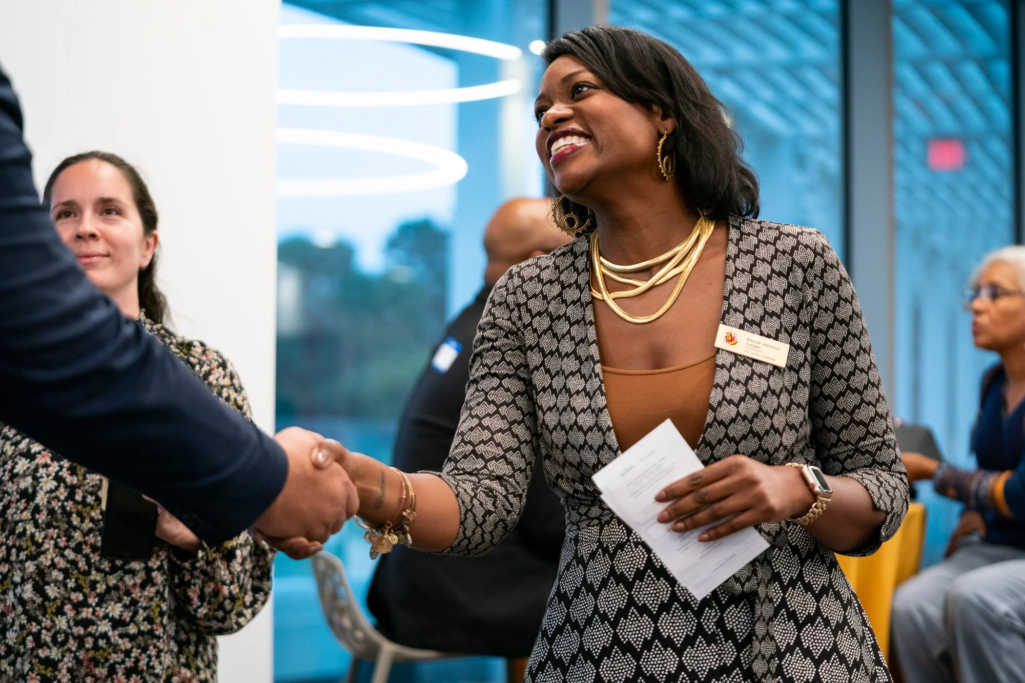 do-good-institute-networking-handshake-event-university-of-maryland-event-photography.JPG