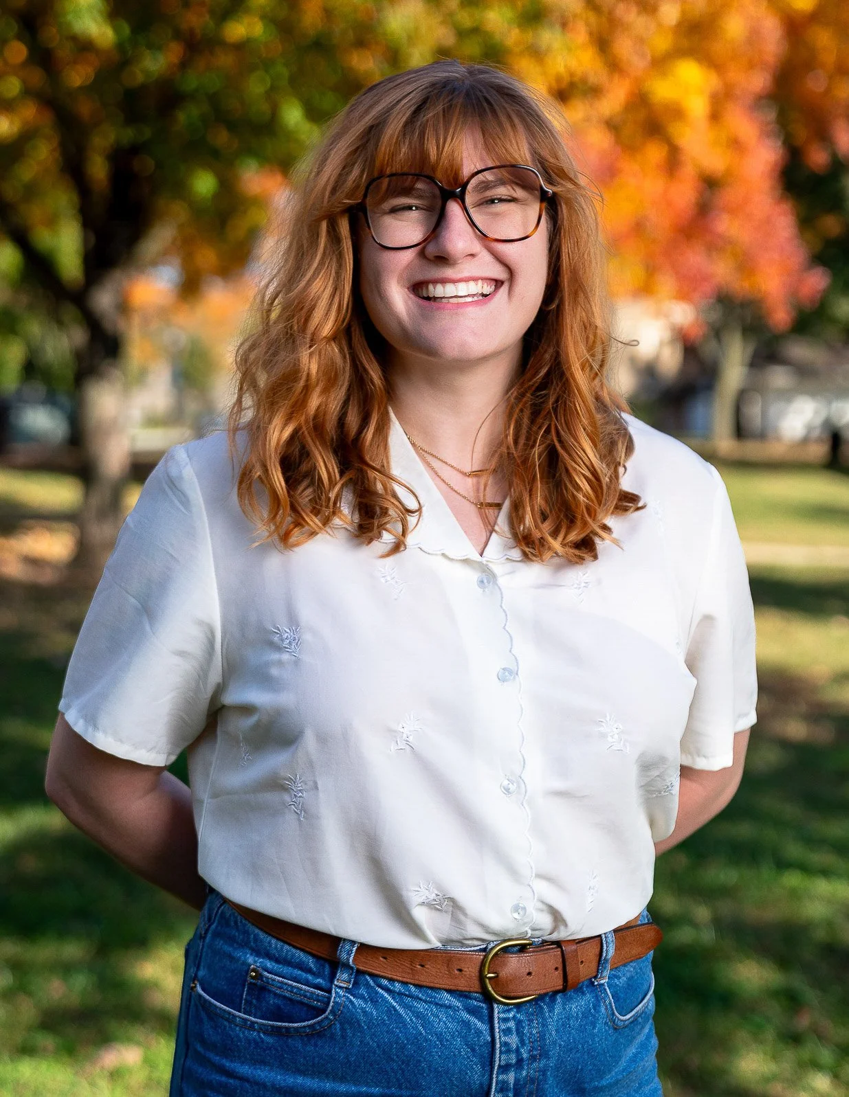 professional-headshot-baker-park-frederick-md-fall-foliage-outdoor-portrait-crvnka-photography.JPG