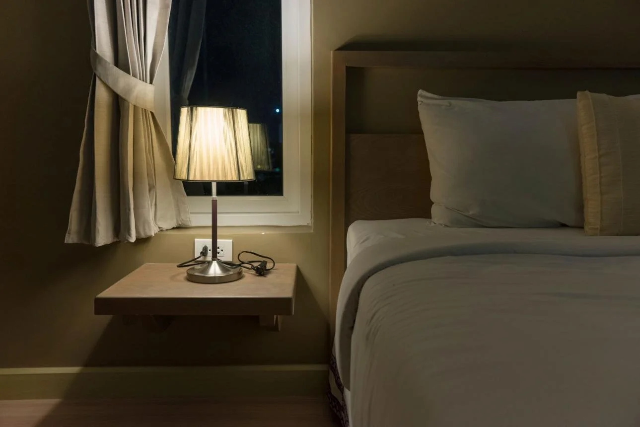 Sleepmaxxing: Does Optimizing Your Sleep Actually Improve Rest?