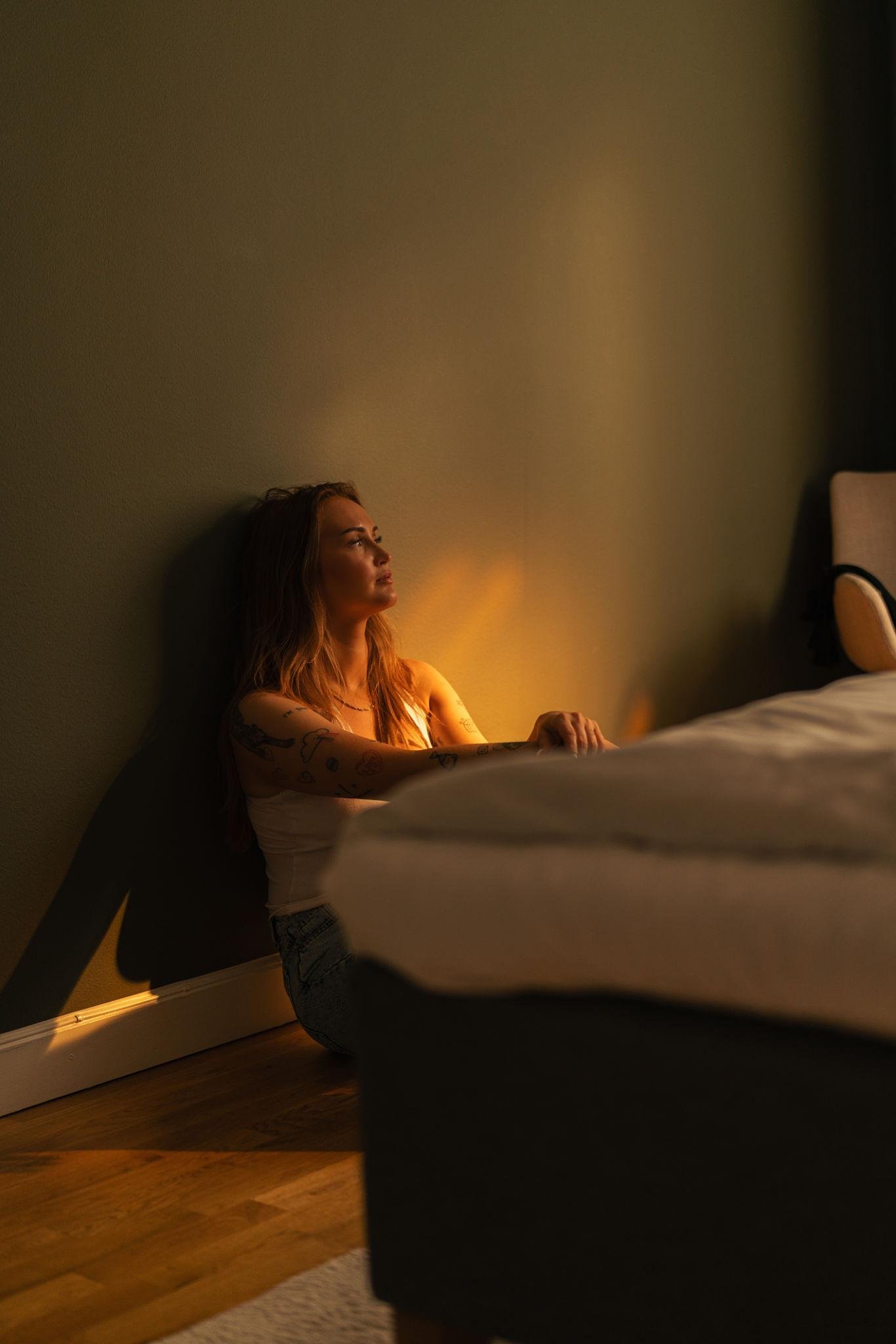 How to Calm Your Nervous System Naturally (When You’re Stuck in Overdrive)