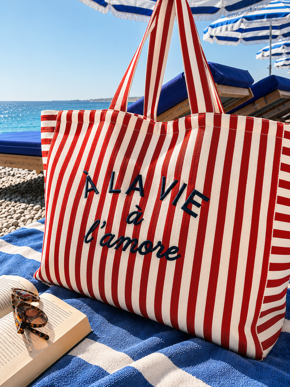 GRAND CABAS DE PLAGE A RAYURES.png