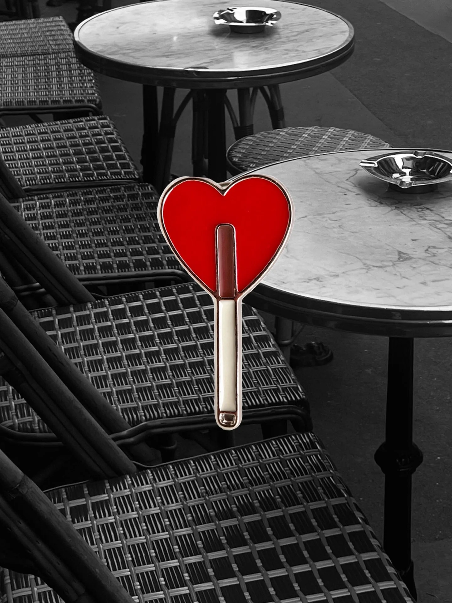 &hearts;️ Pin&rsquo;s coffee and cigarettes