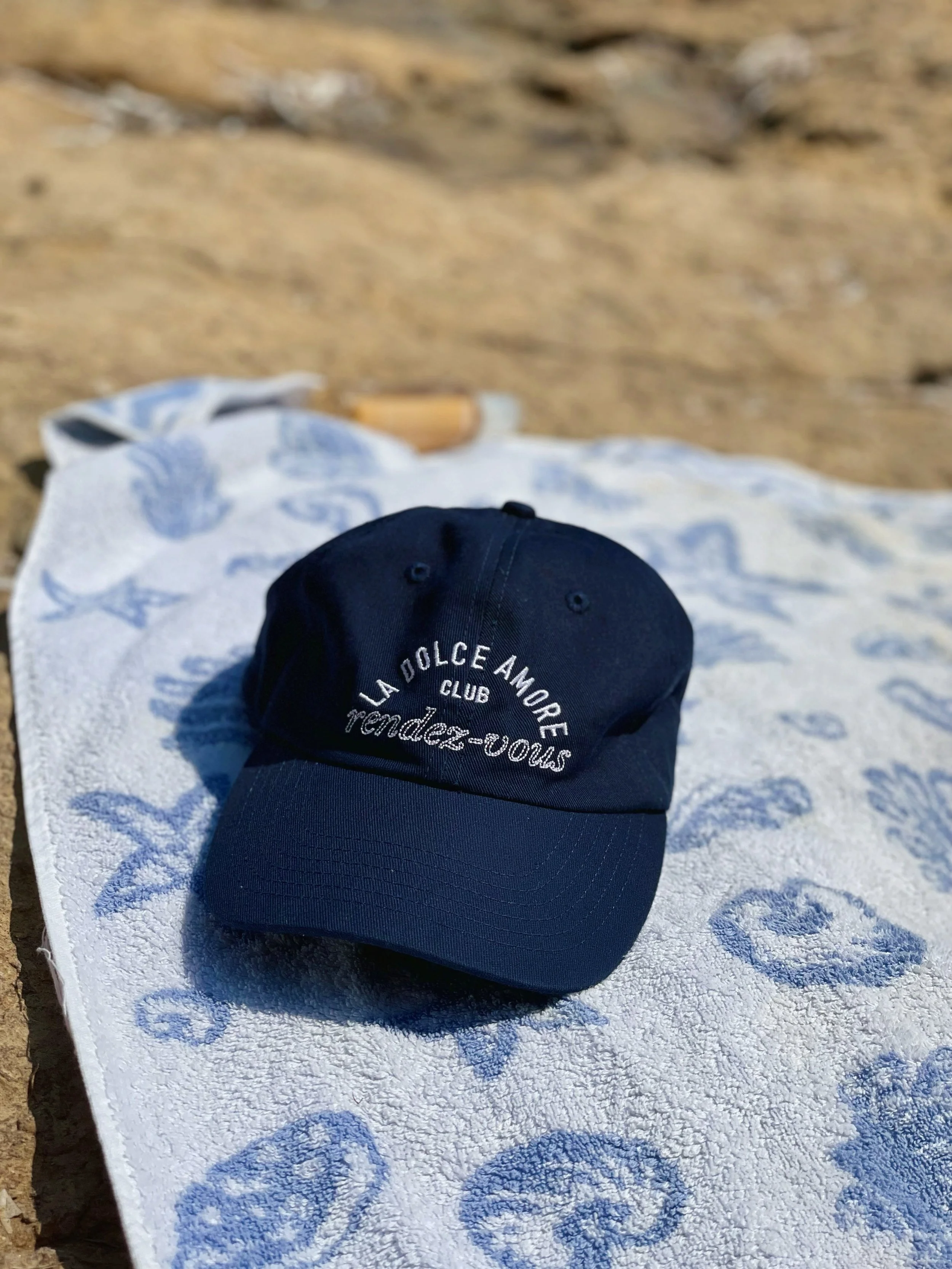 casquette d'été en coton brodée.jpg
