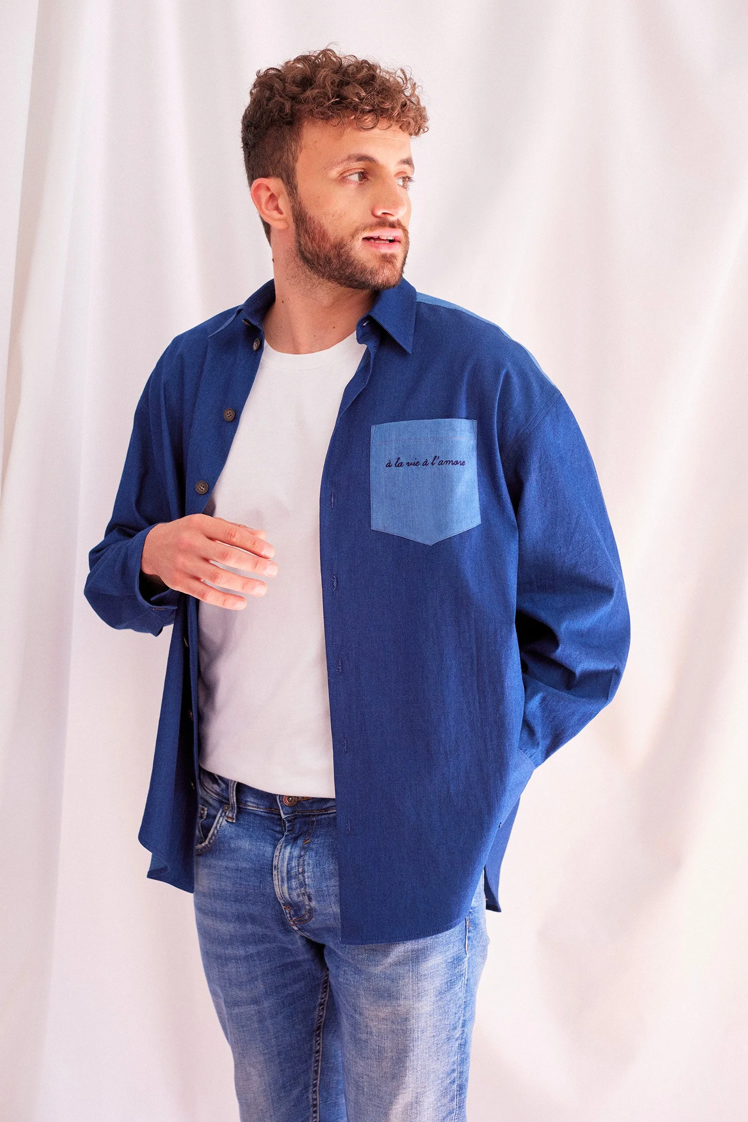 CHEMISE EN COTON HOMME BLEUE.jpg