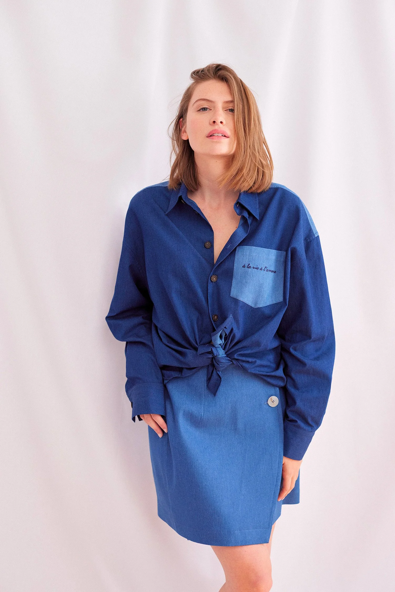 CHEMISE bleue en coton fabriquee en France.jpg