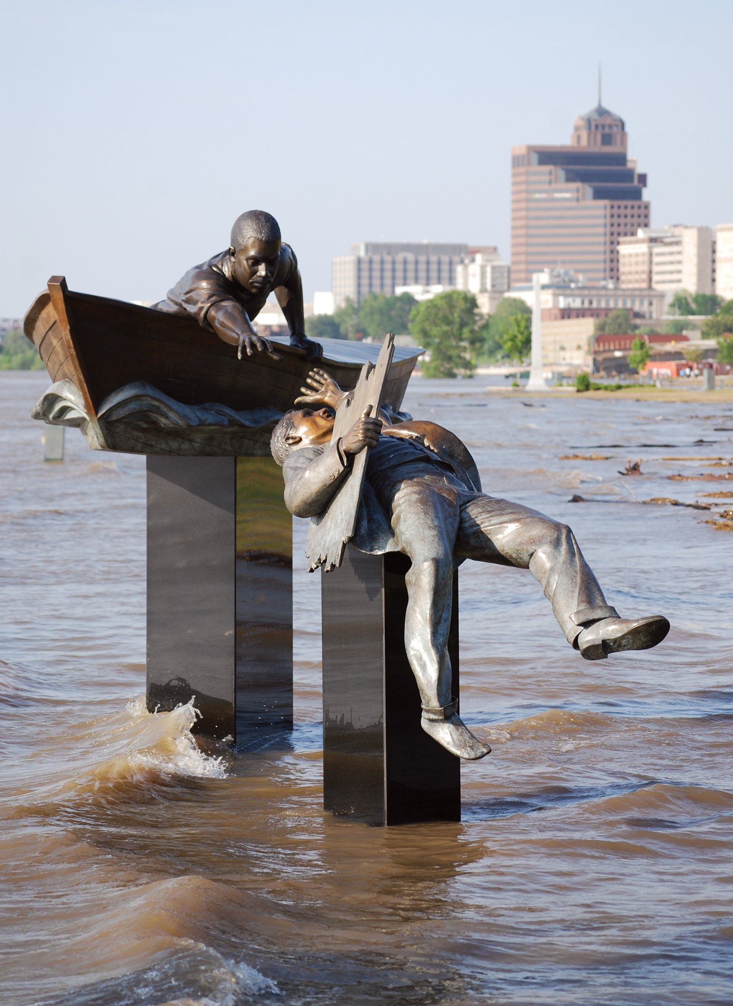 08TOM LEE flood.jpg