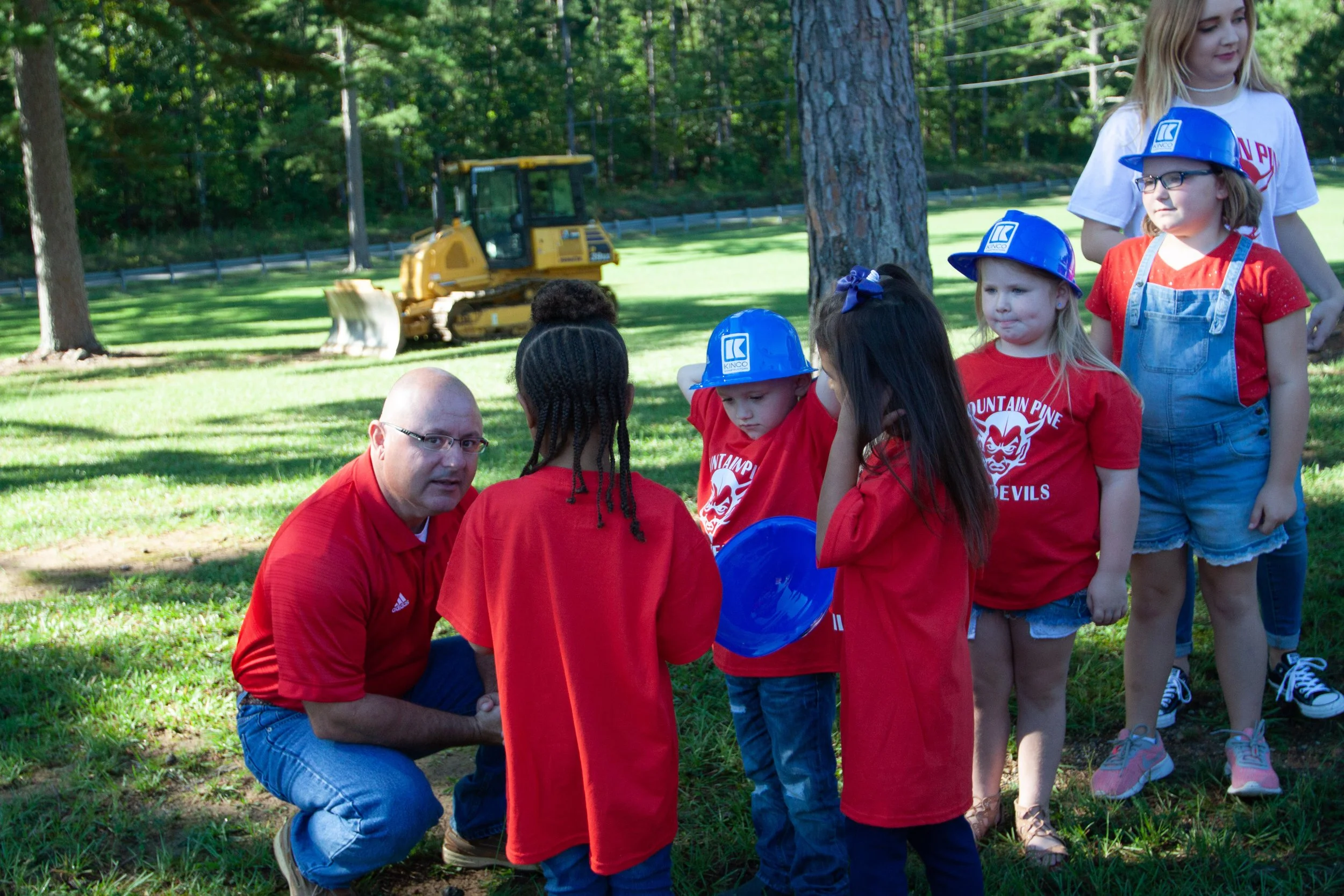 Mtn-Pine_groundbreaking_2018-50-2.jpg