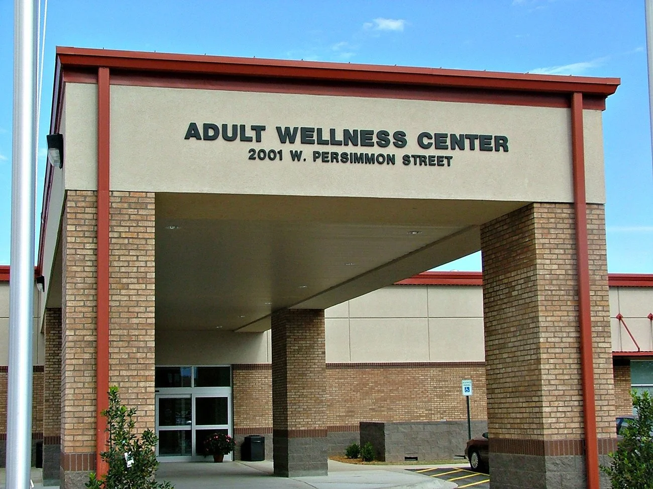 rogers_adult_wellness_exterior_2.jpg