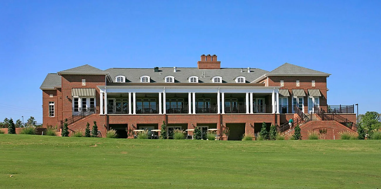 springdale_cc_exterior_3.jpg