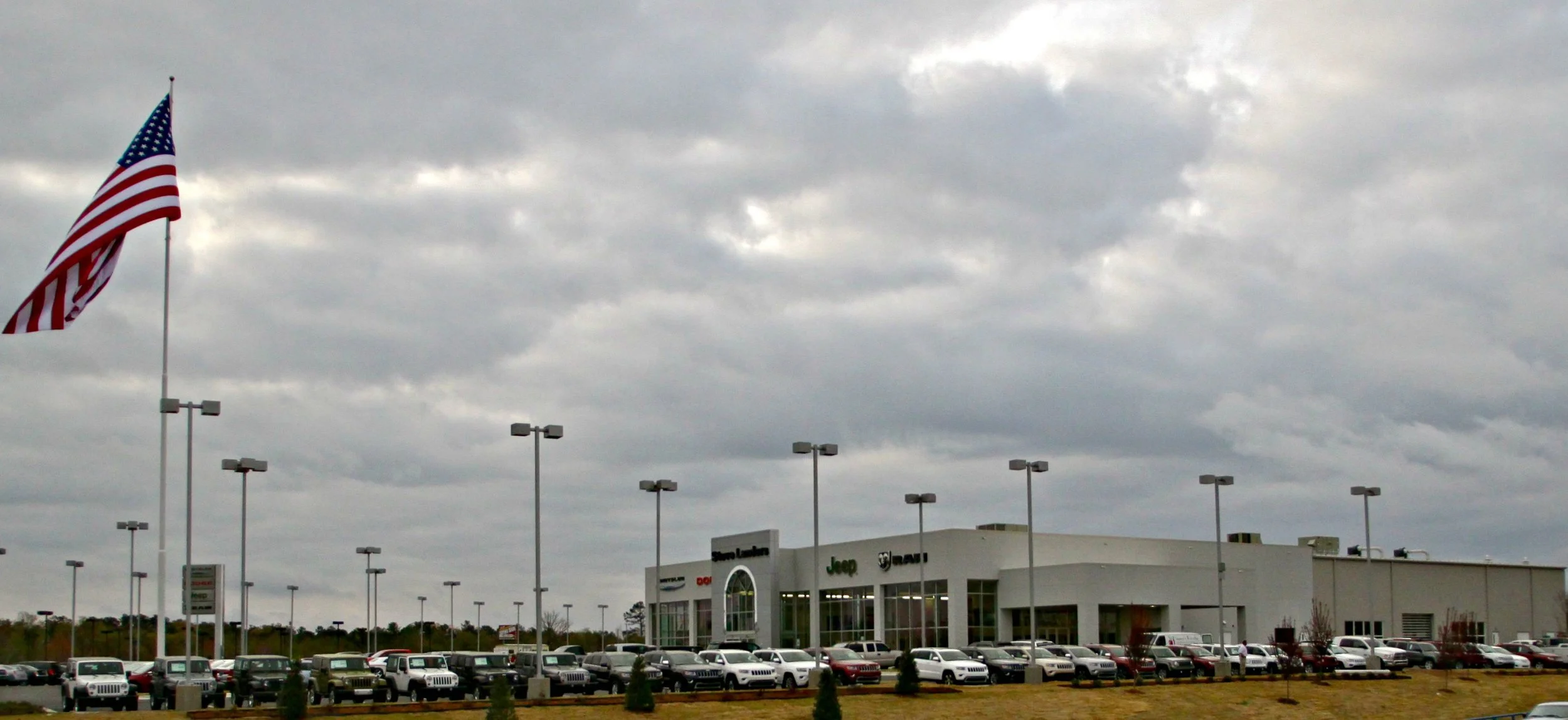 landers_dodge_jeep_2.jpg