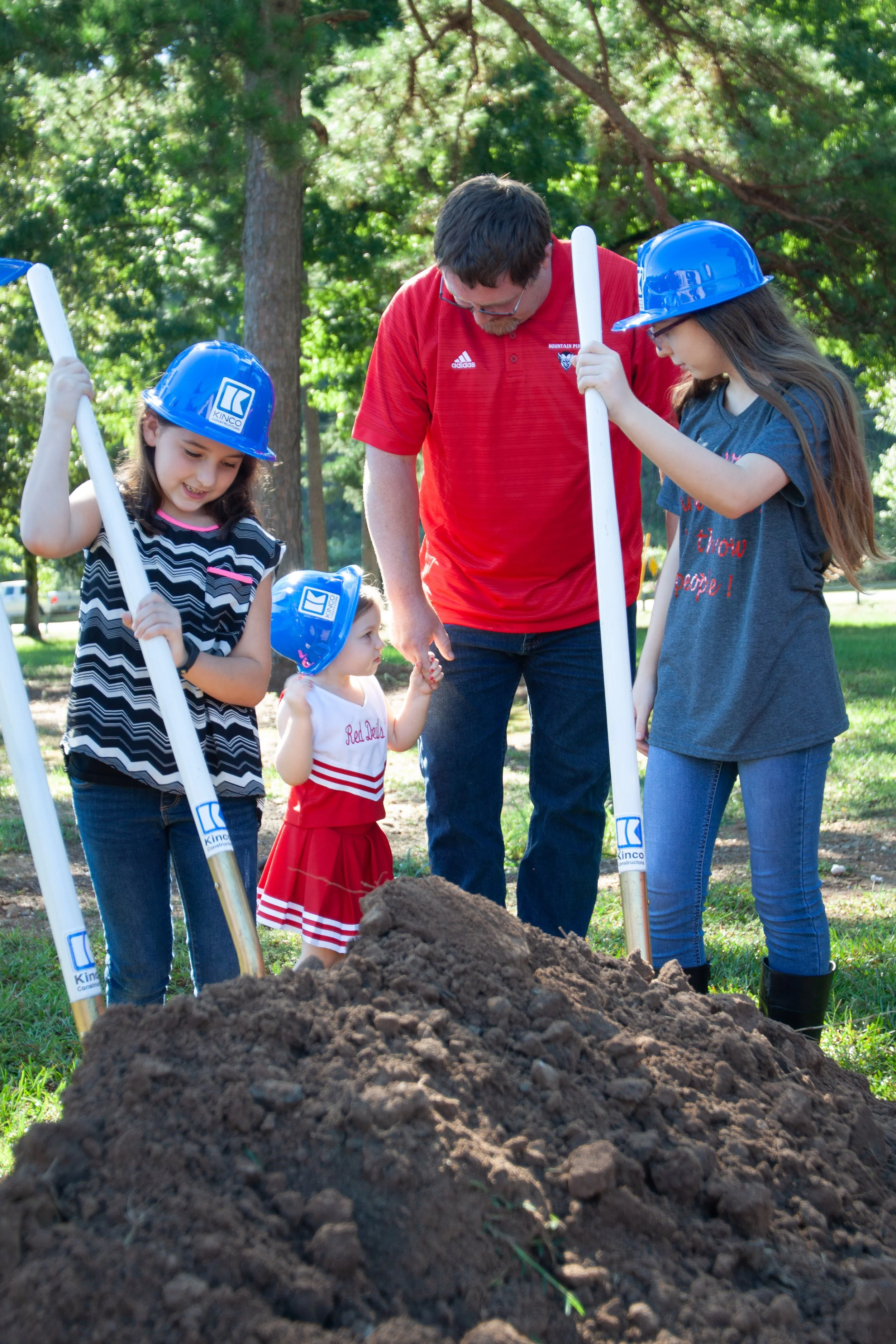 Mtn-Pine_groundbreaking_2018-1941.jpg