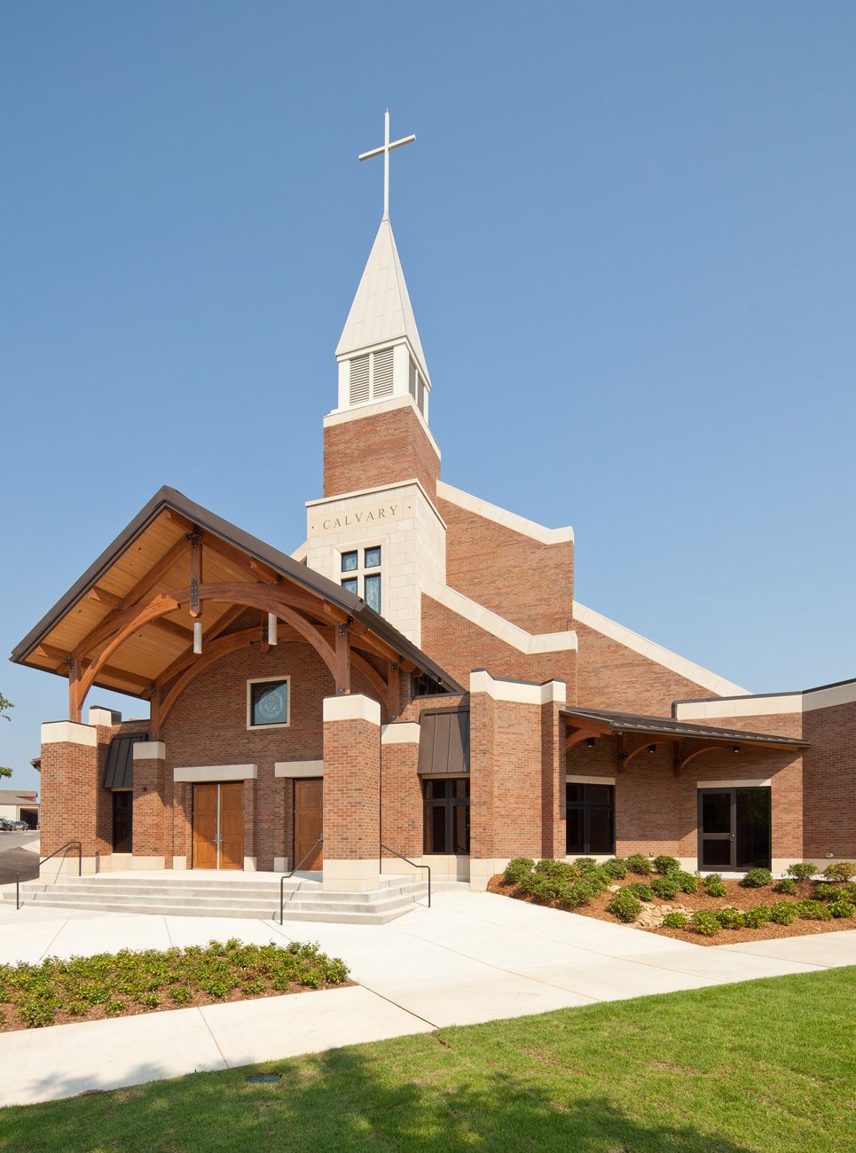 Calvary-First-Baptist-front-entrance.jpg