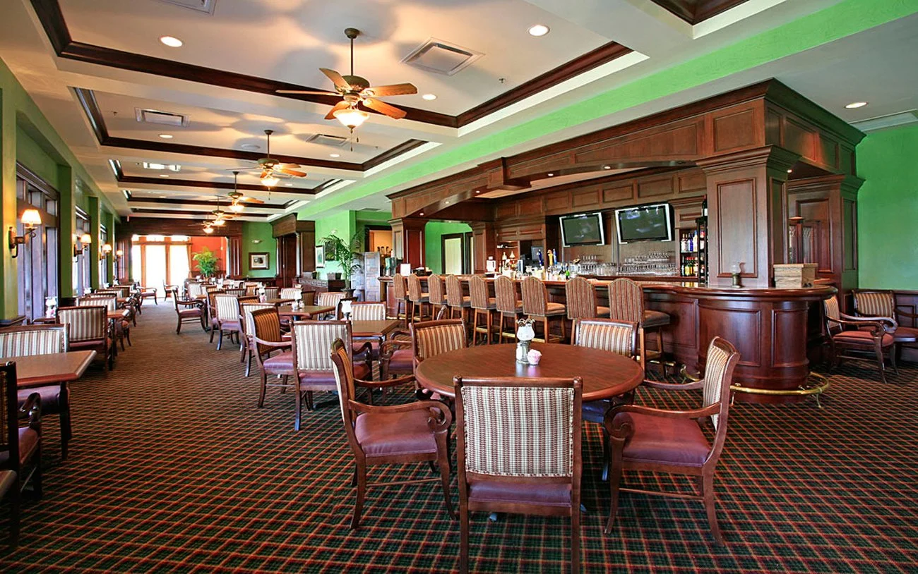 springdale_cc_interior_3.jpg